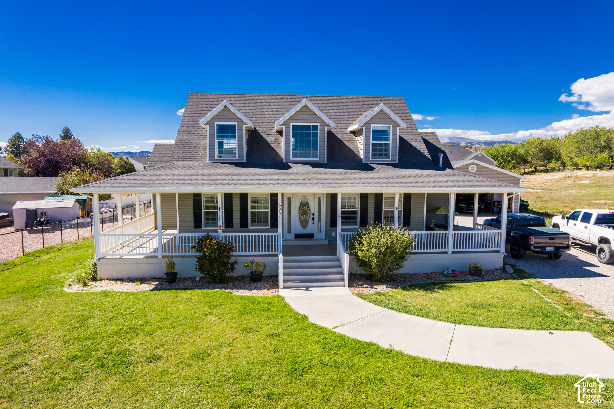 main property photo 32