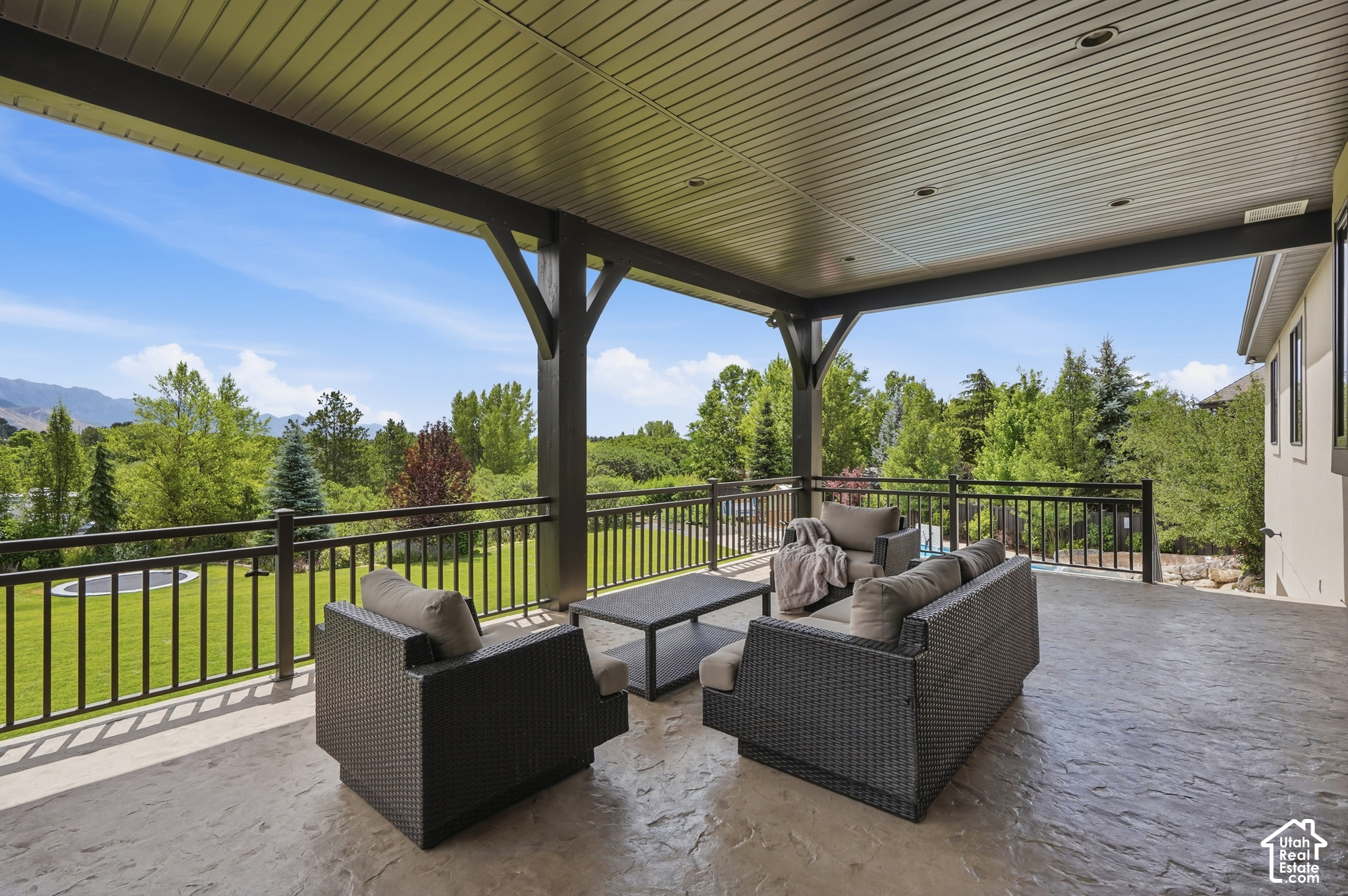 main property photo 61