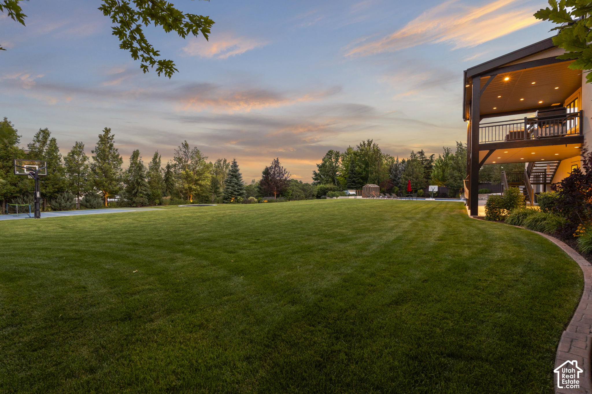 main property photo 88