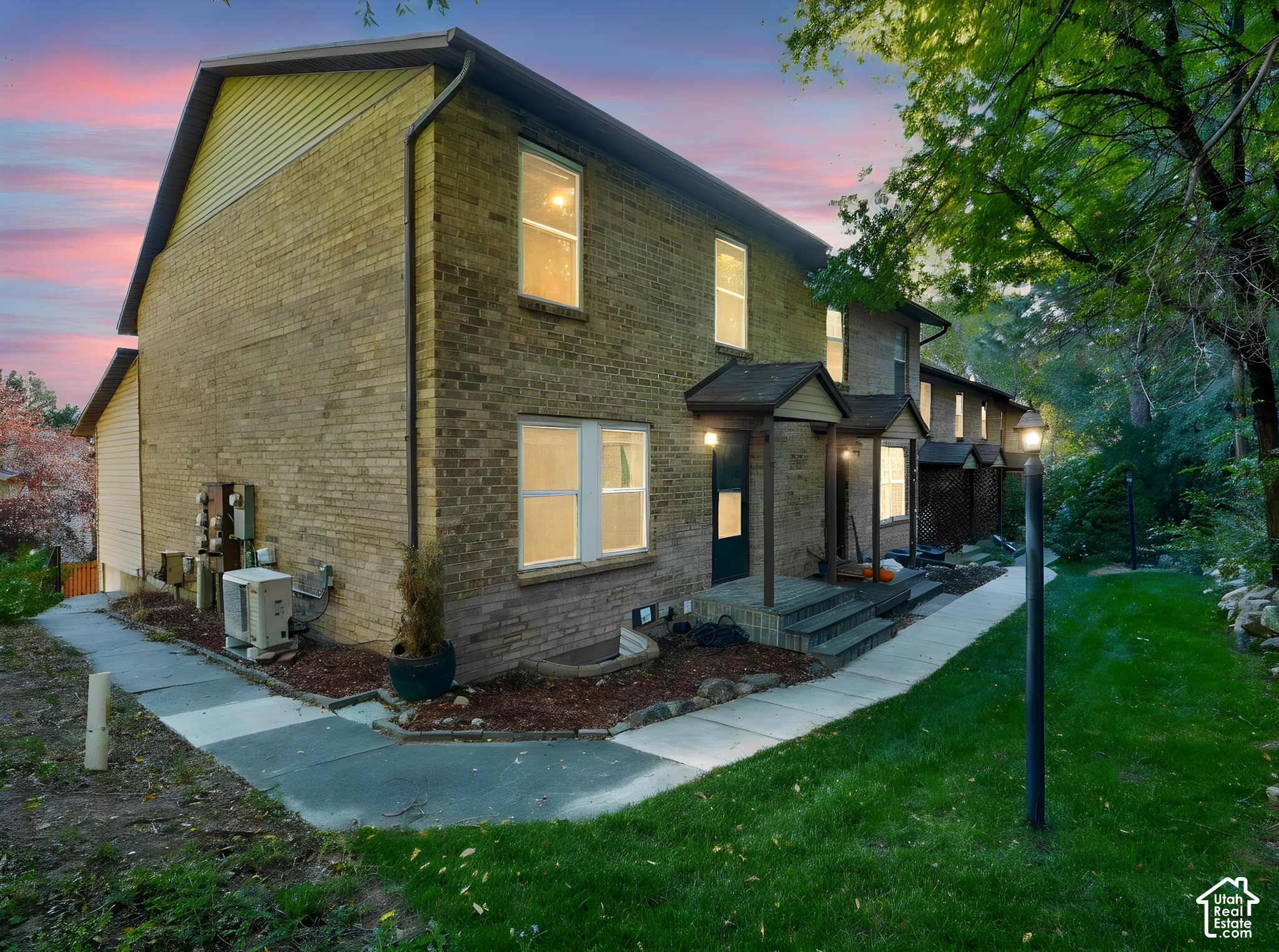 main property photo 24