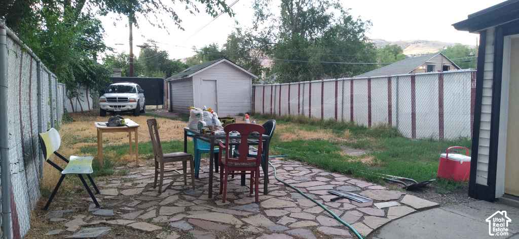 main property photo 14