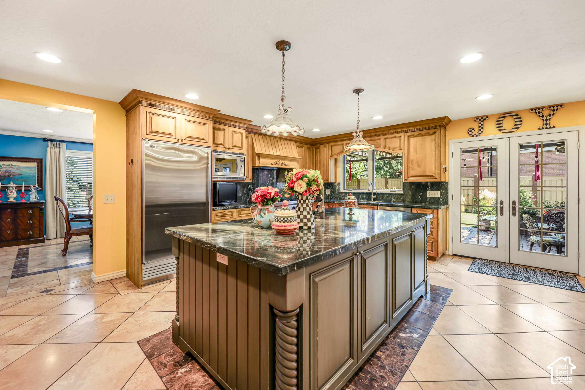 main property photo 13