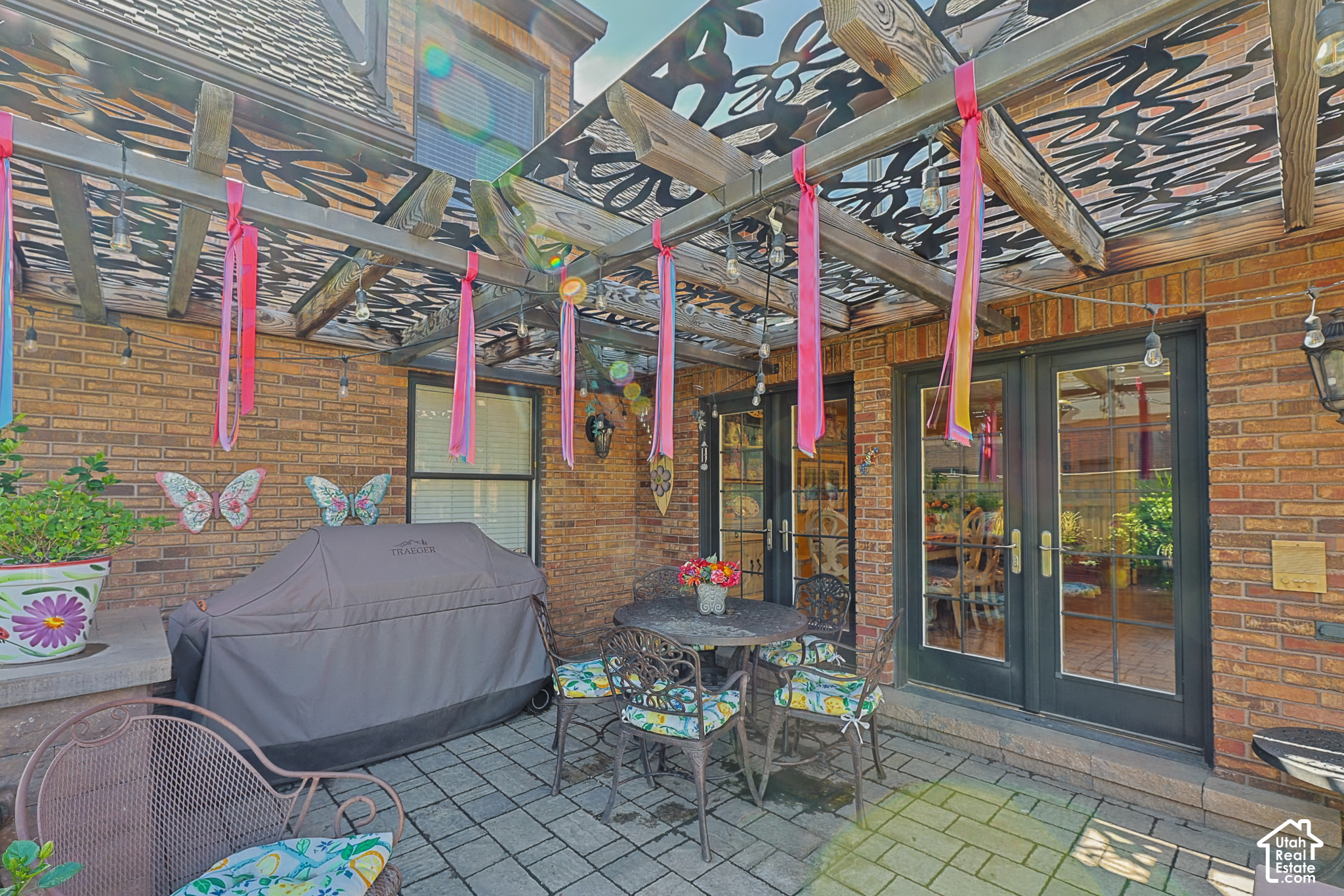main property photo 78