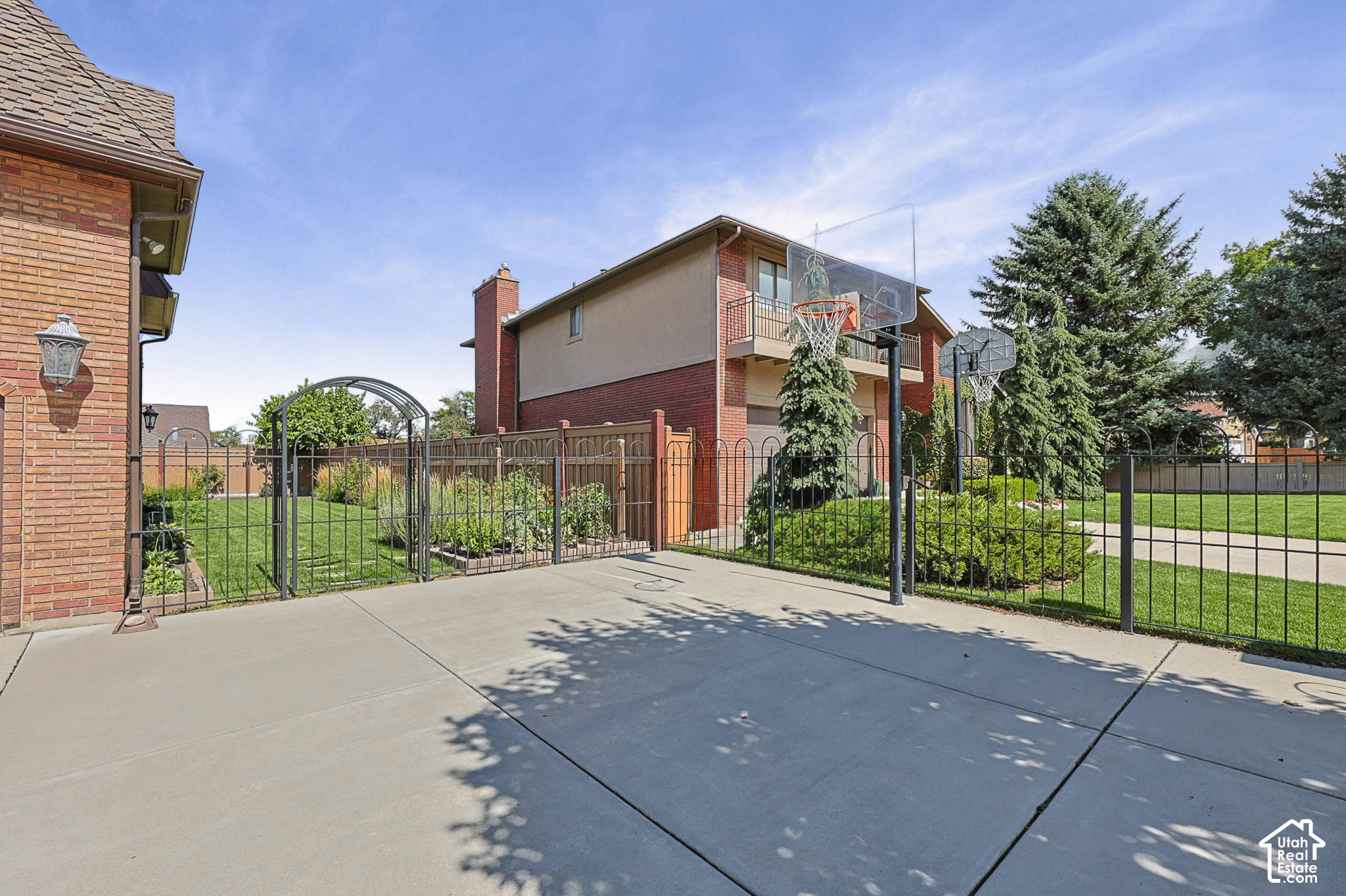 main property photo 86