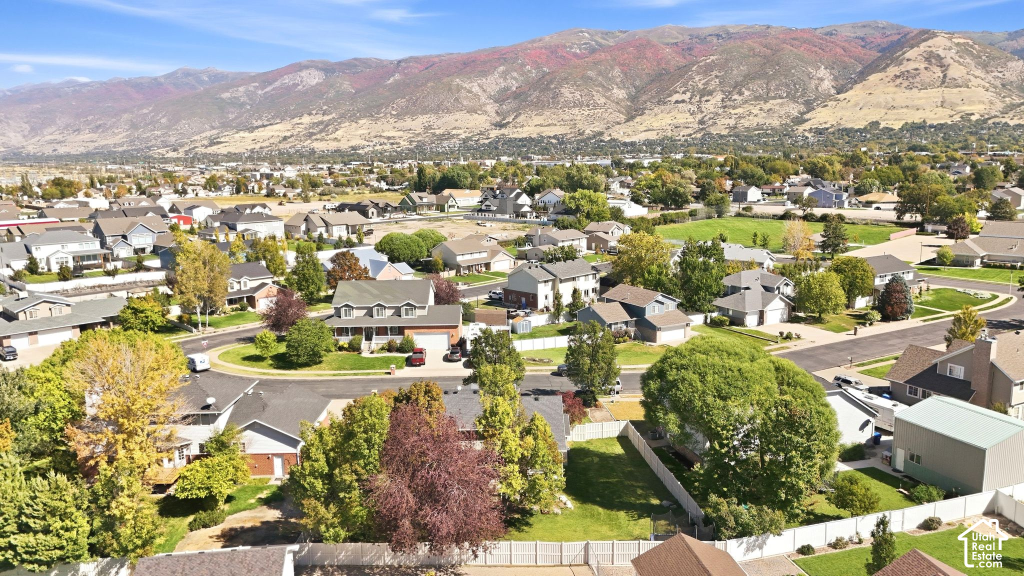 main property photo 40