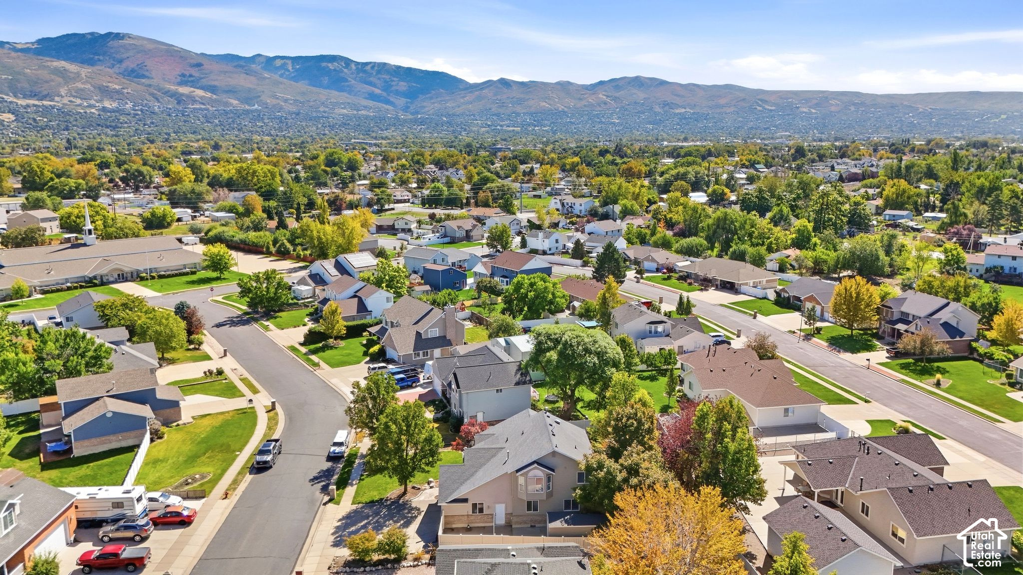 main property photo 45