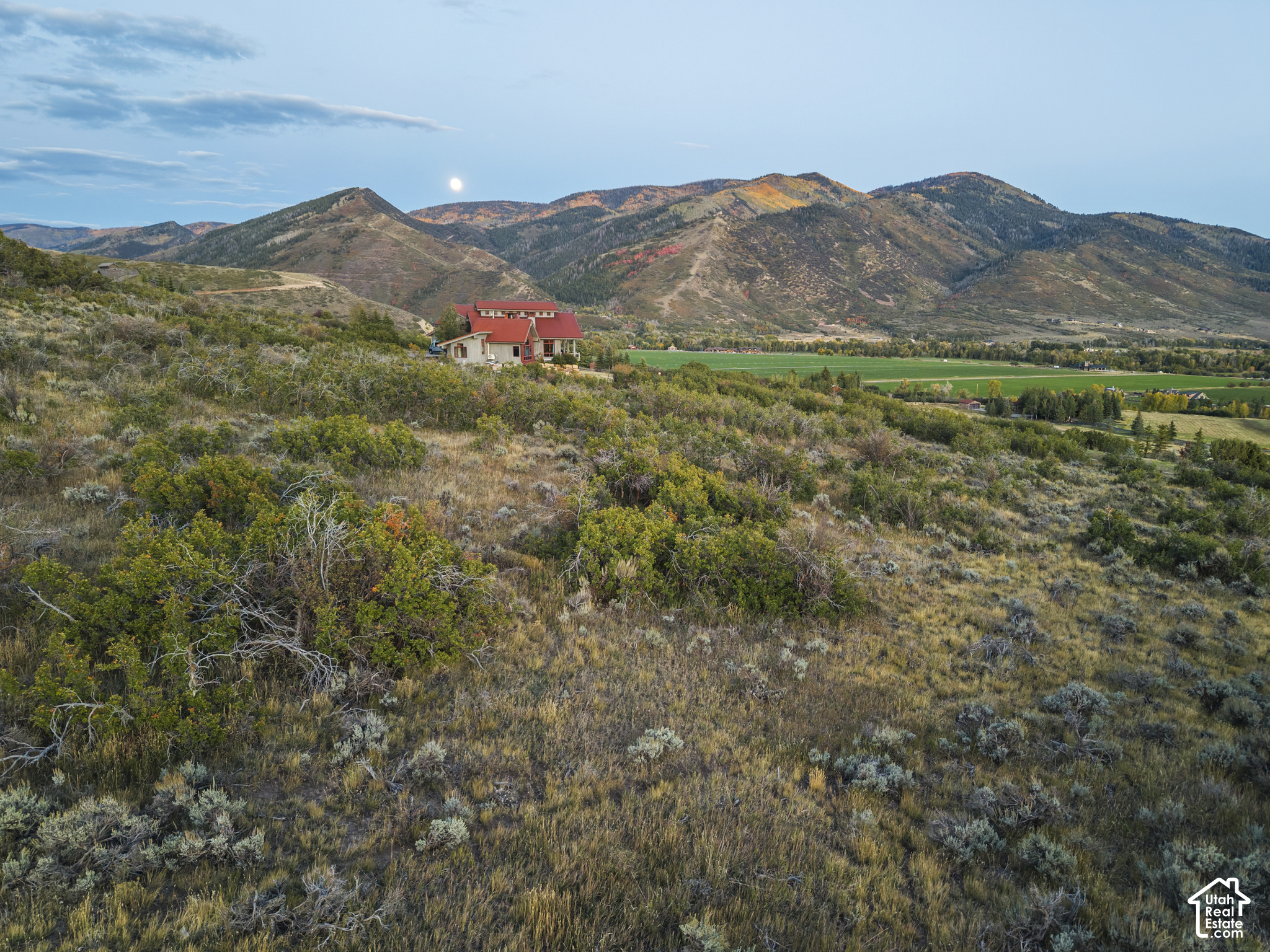 main property photo 25