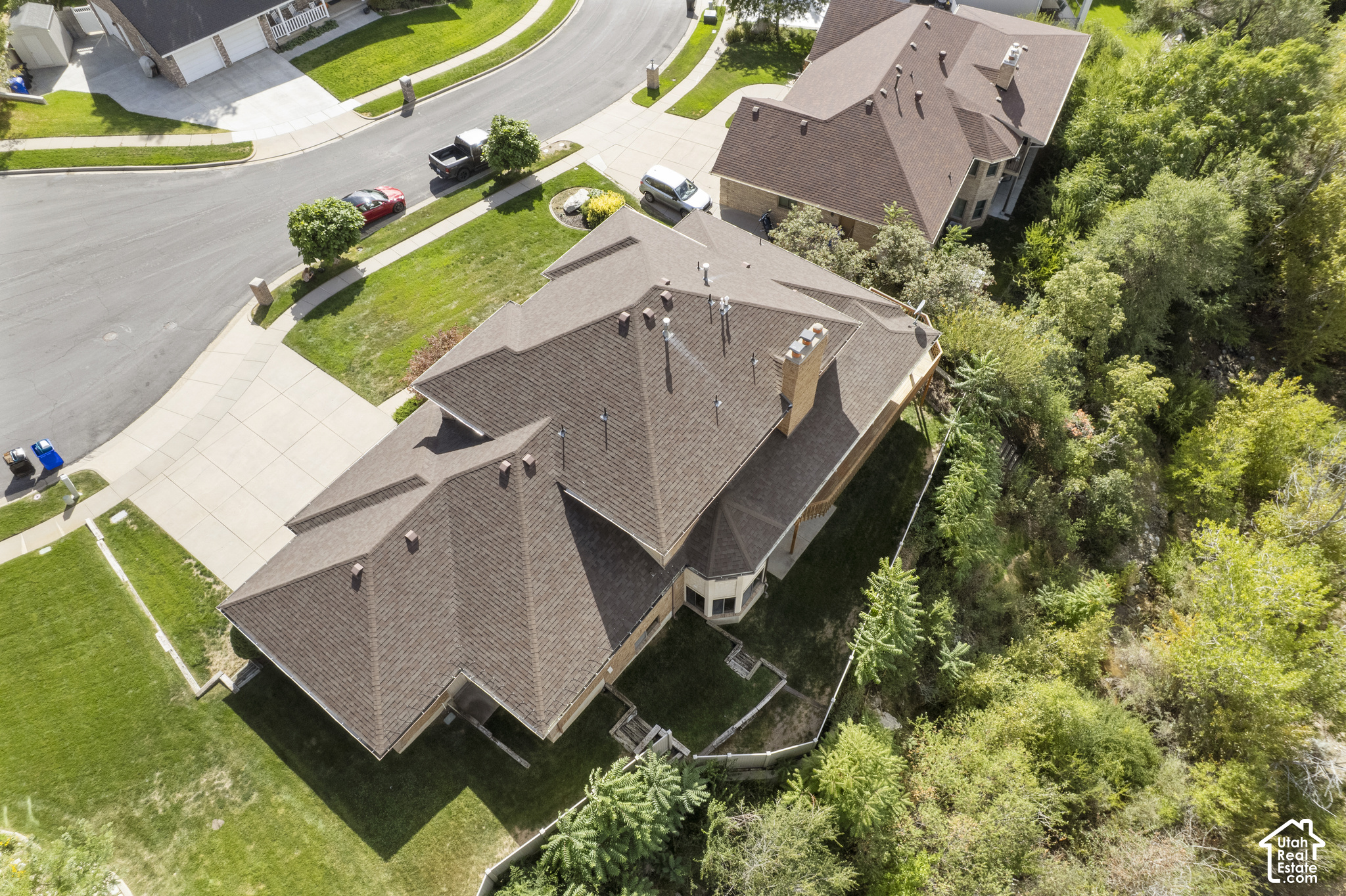 main property photo 48