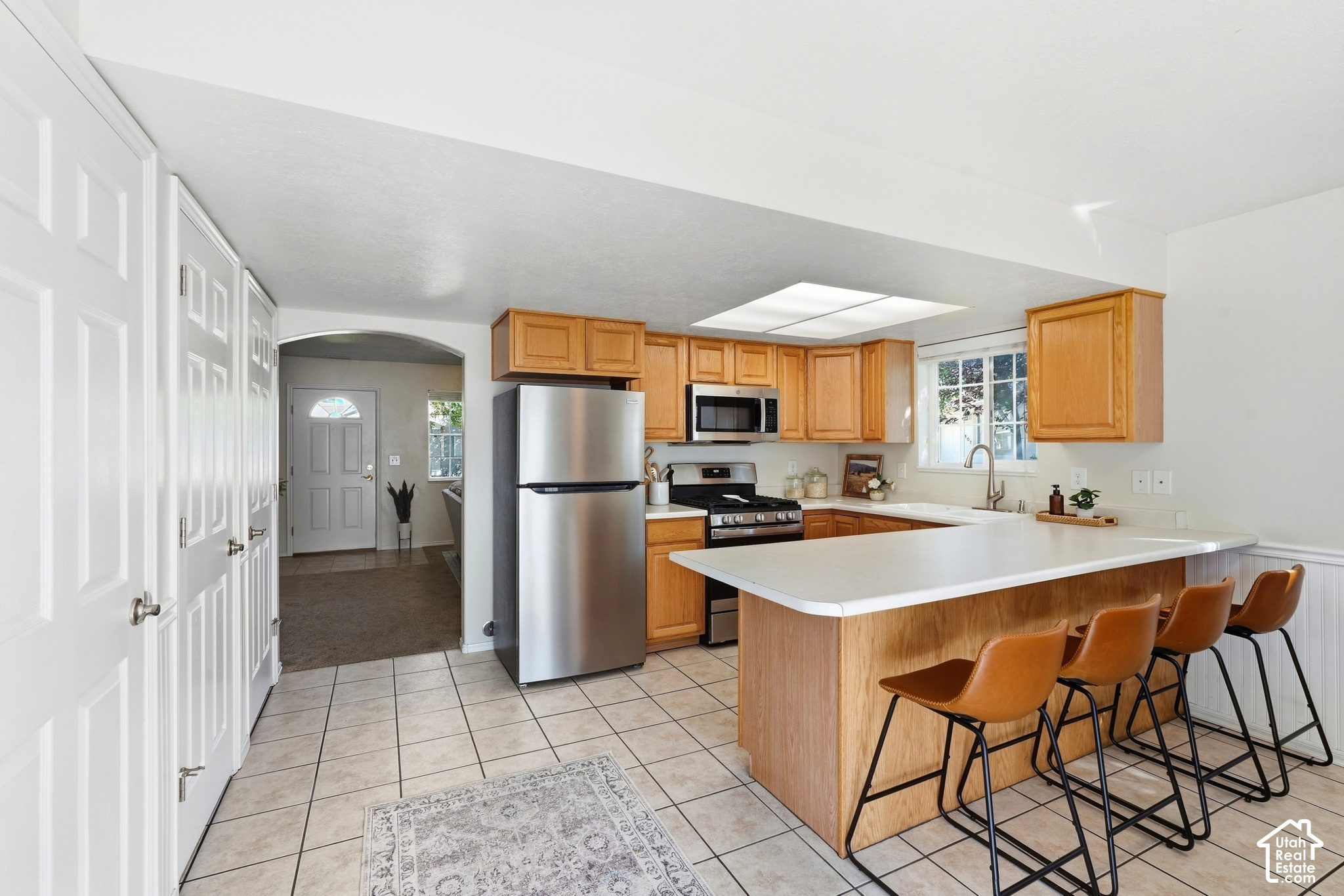 main property photo 15