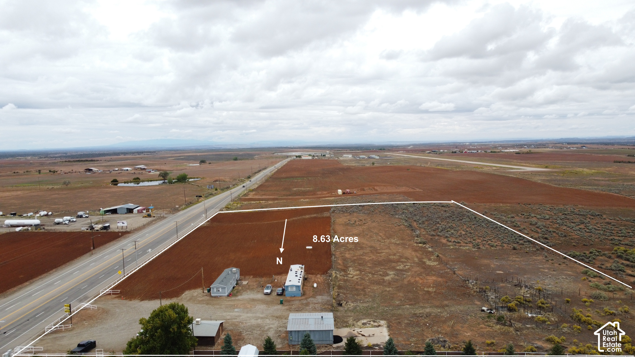 main property photo 35