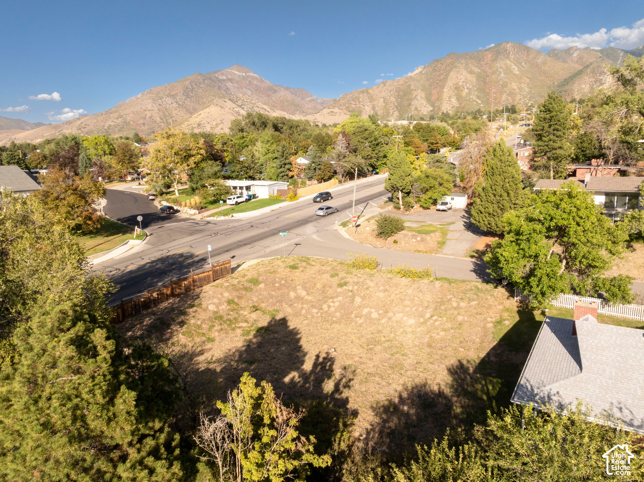 main property photo 7