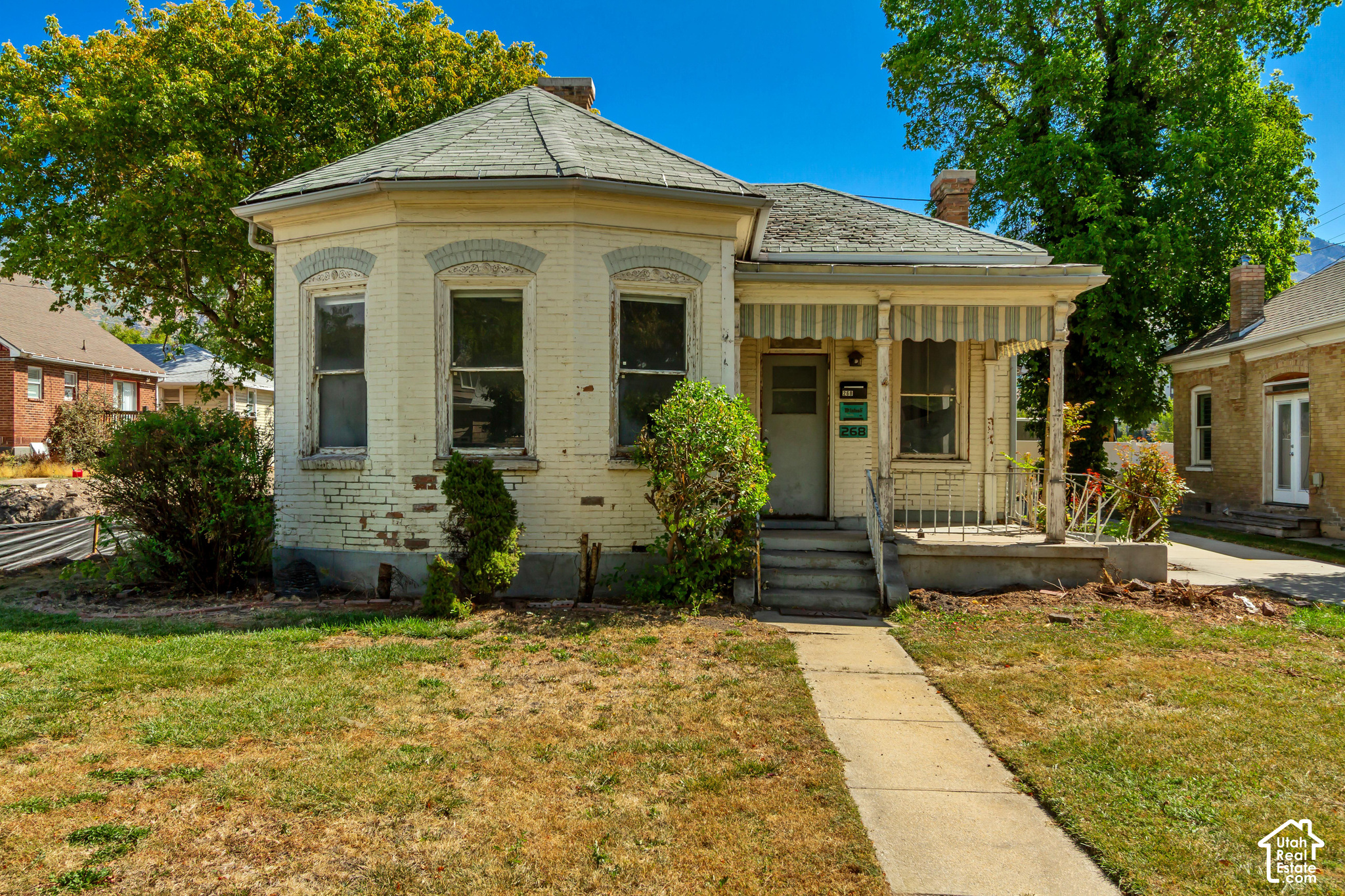 main property photo 13