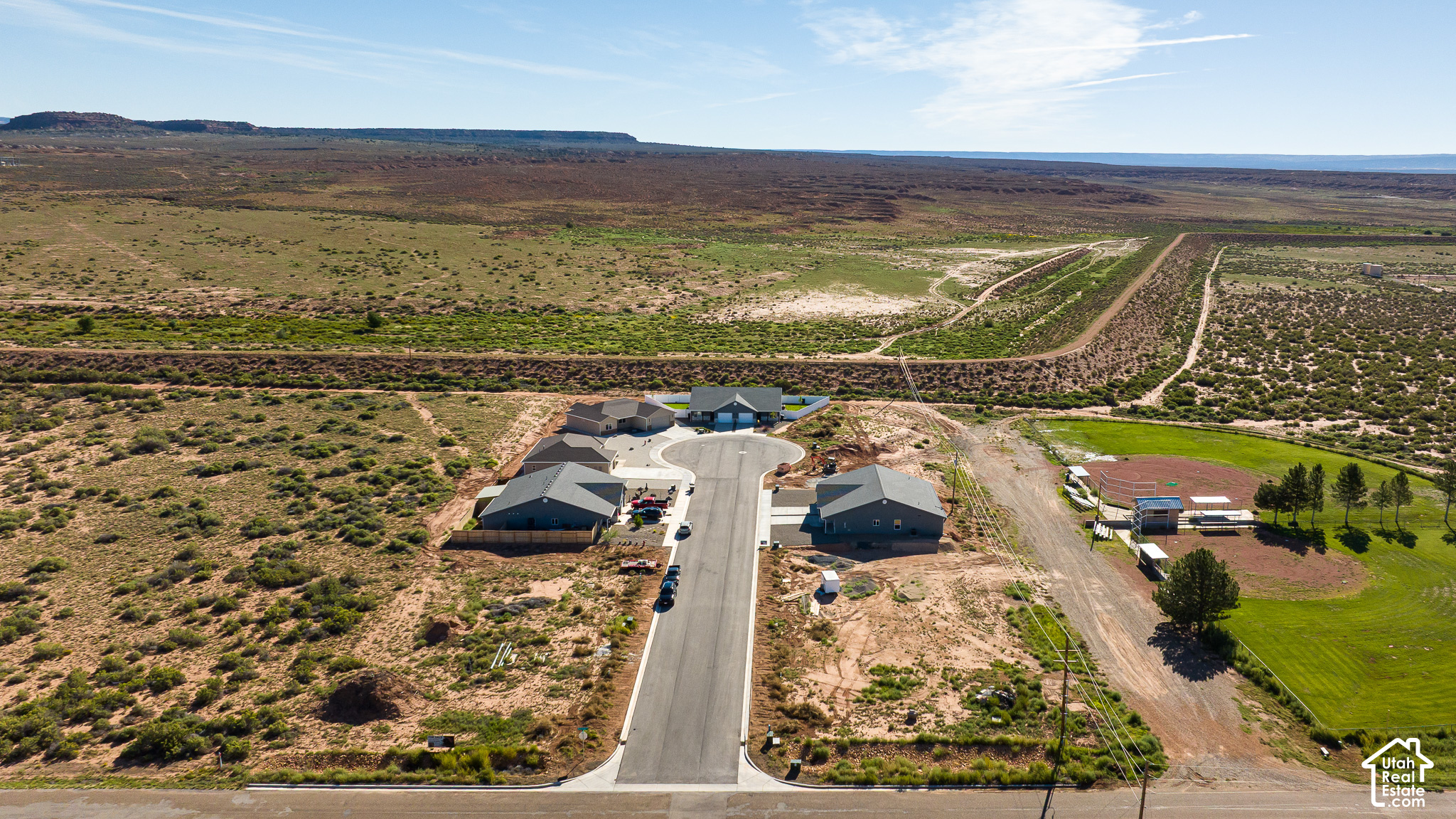 main property photo 27