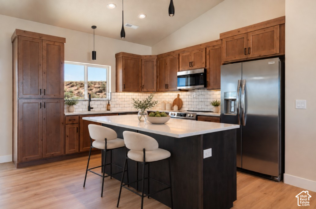 main property photo 7