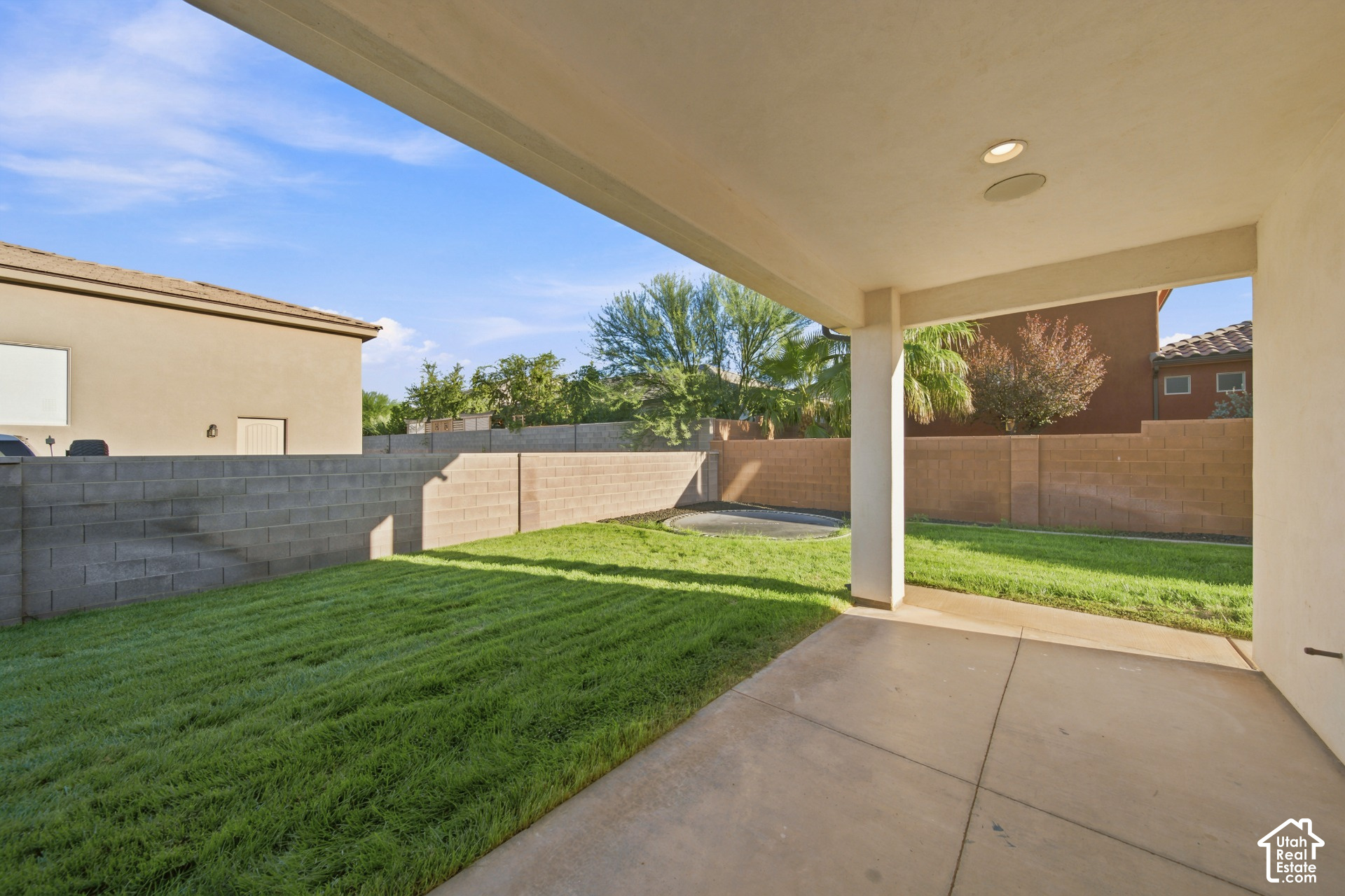 main property photo 46