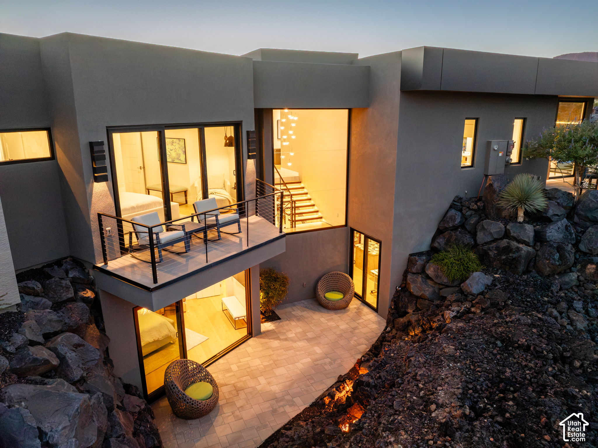 main property photo 99