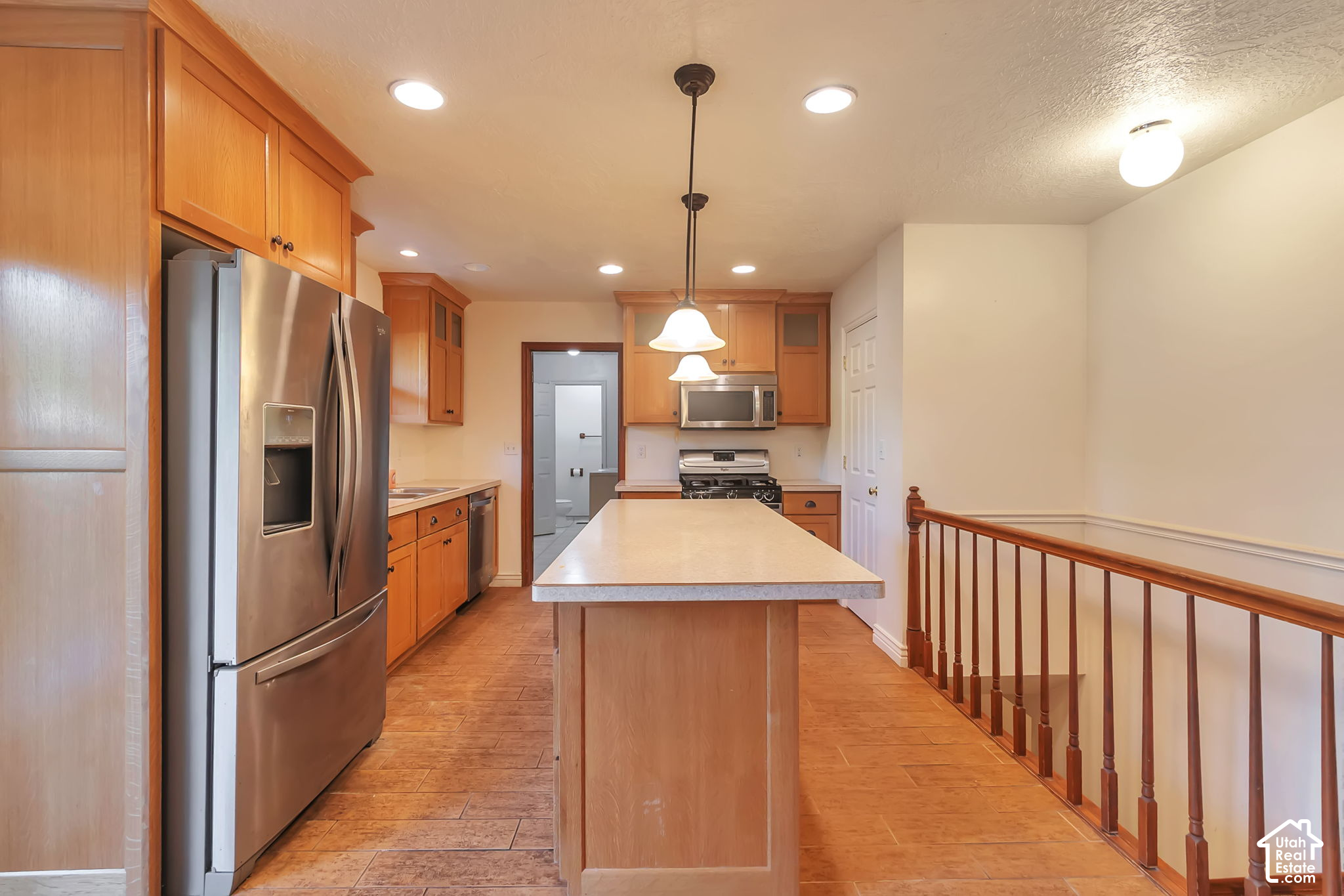 main property photo 11