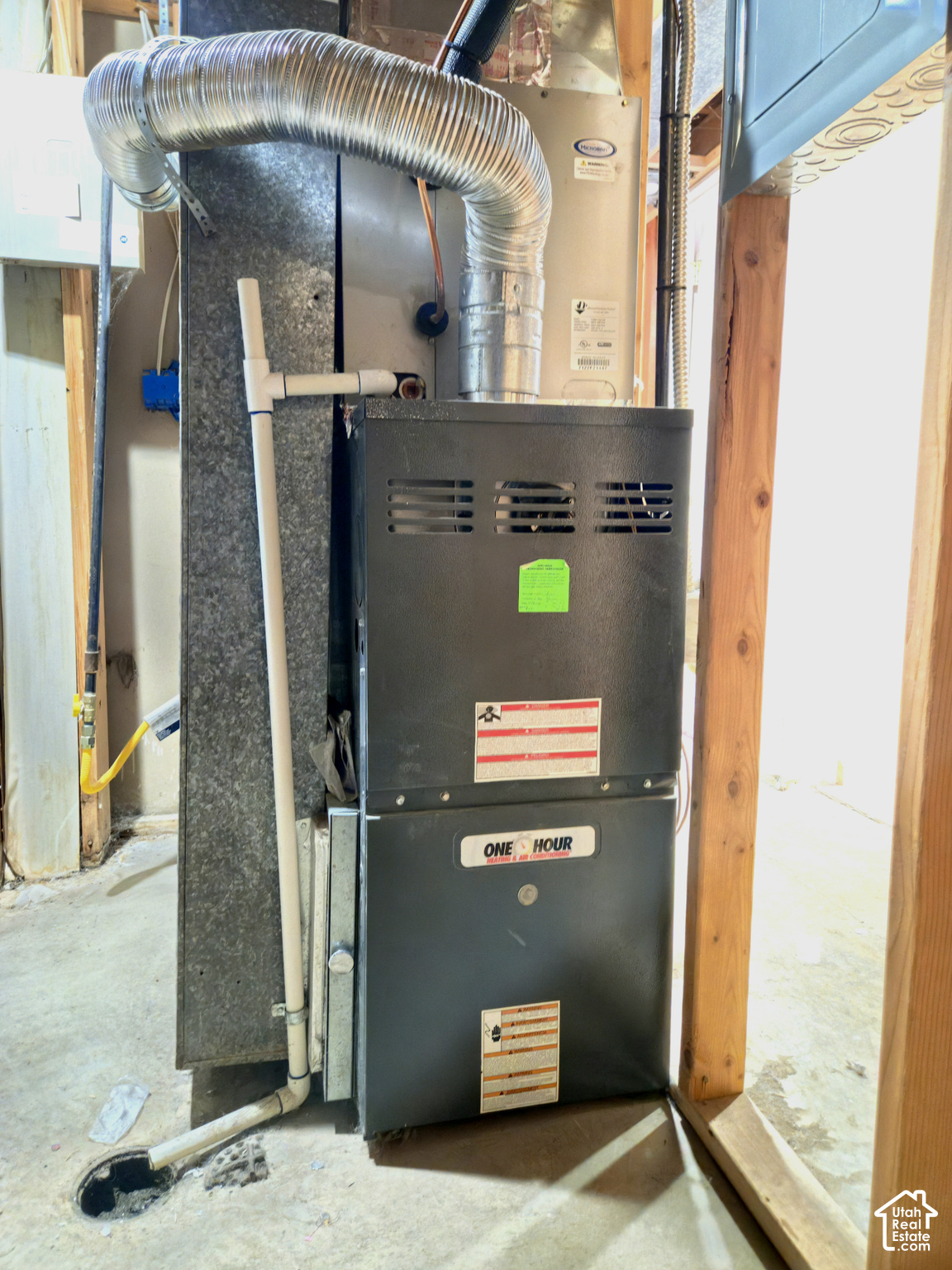 main property photo 10