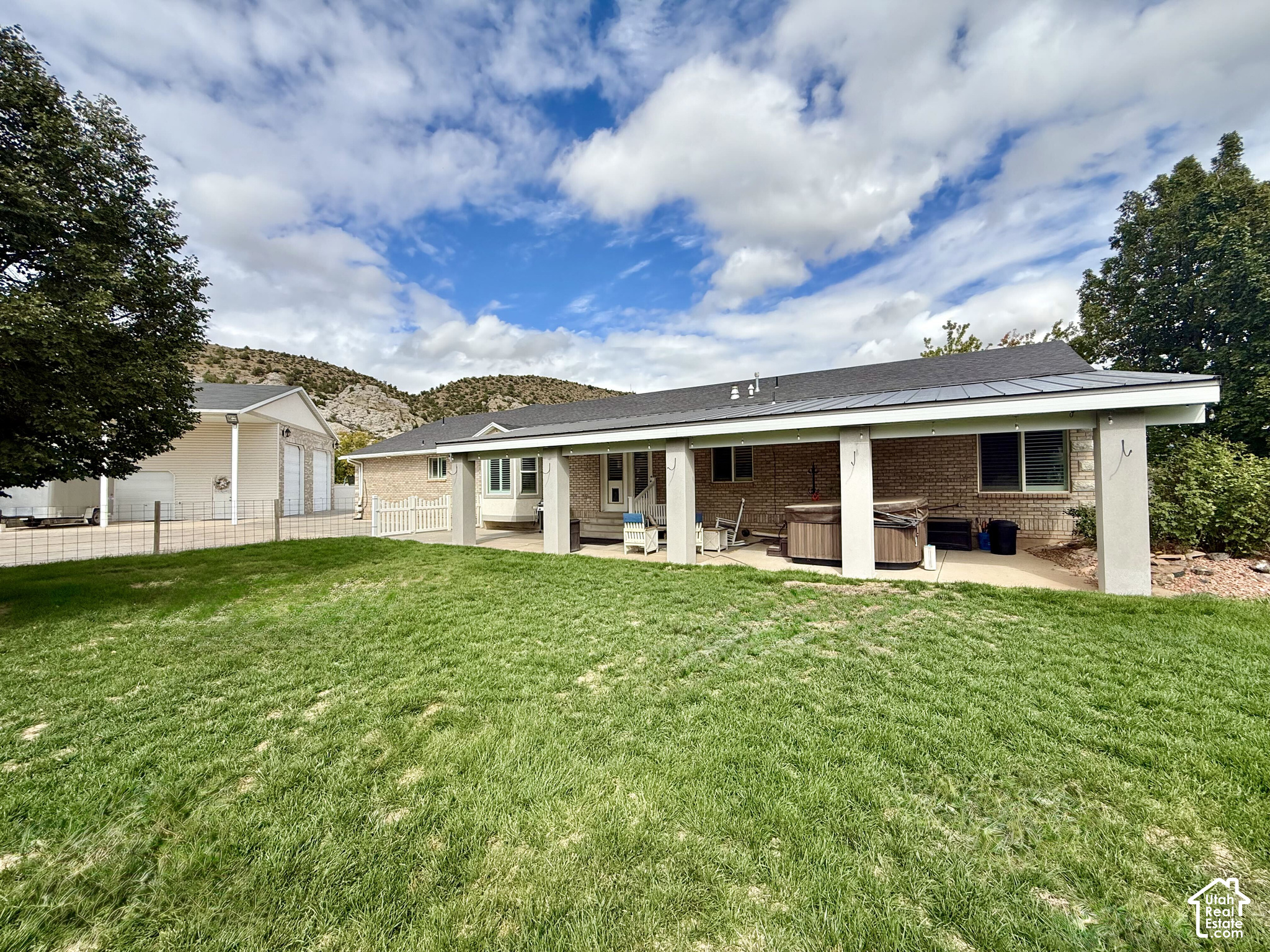 main property photo 49