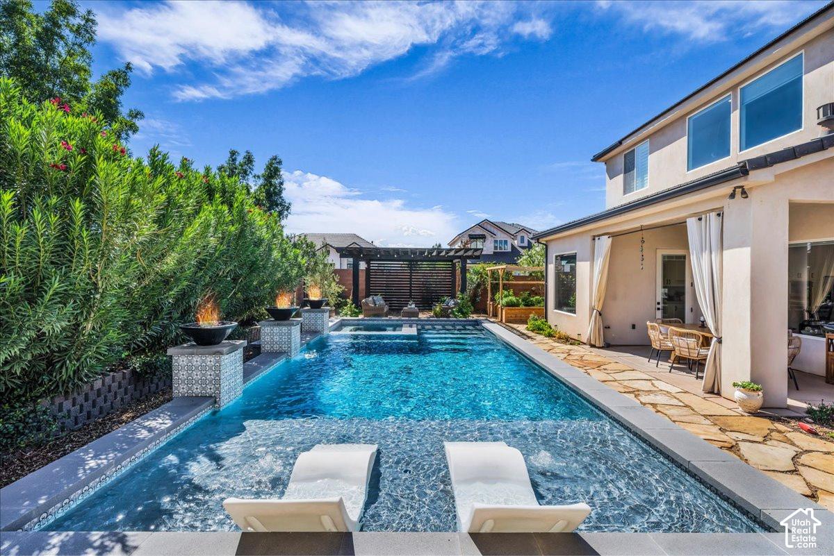 main property photo 39