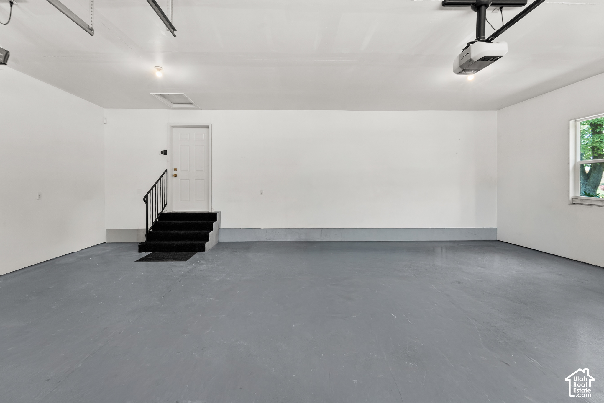 main property photo 81