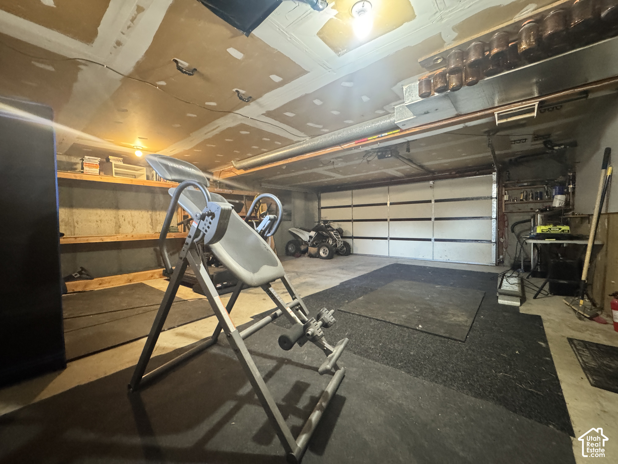 main property photo 19
