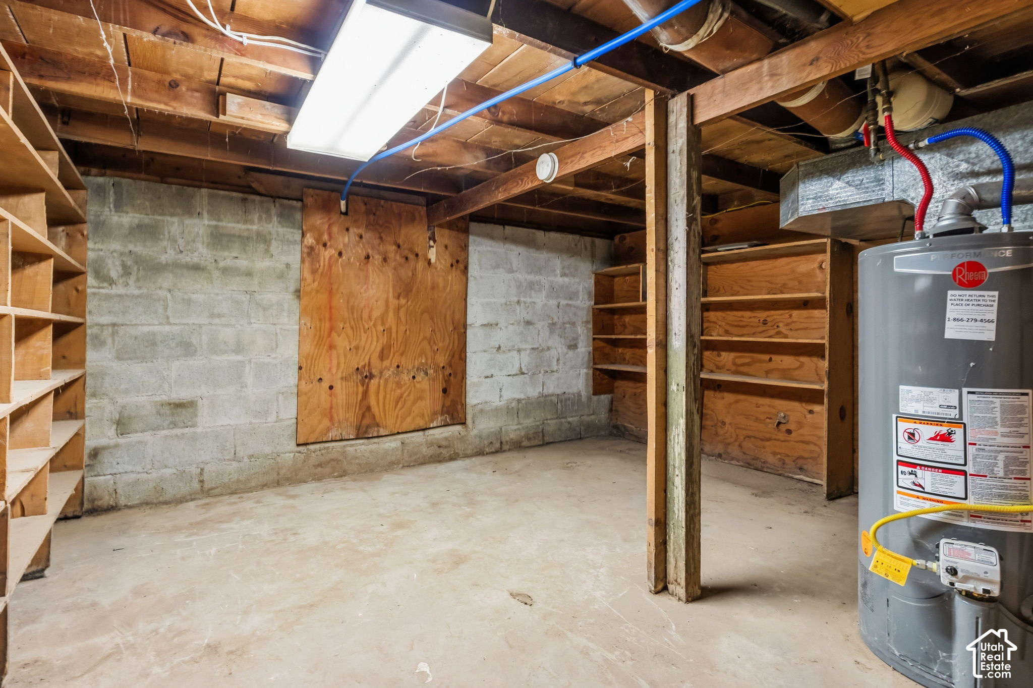 main property photo 18