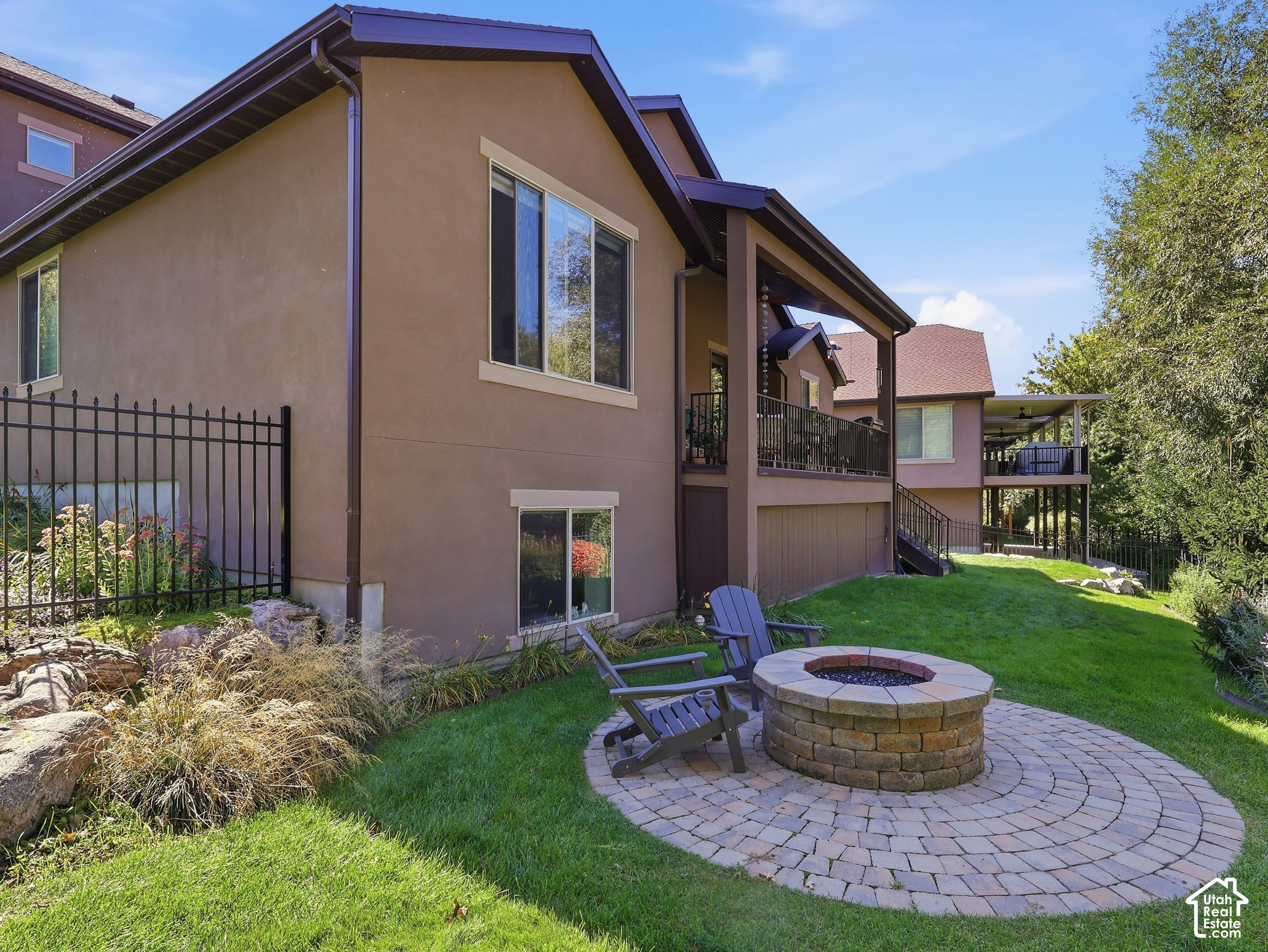 main property photo 48