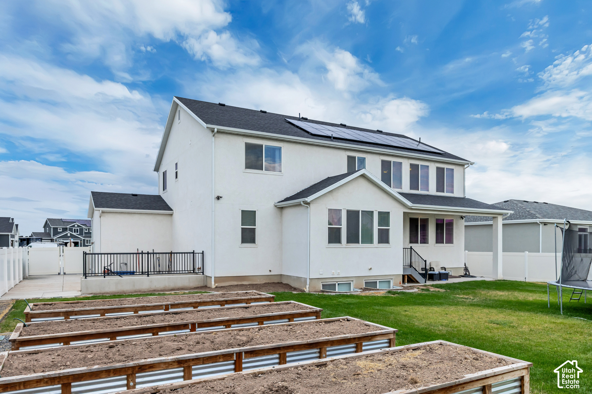 main property photo 58