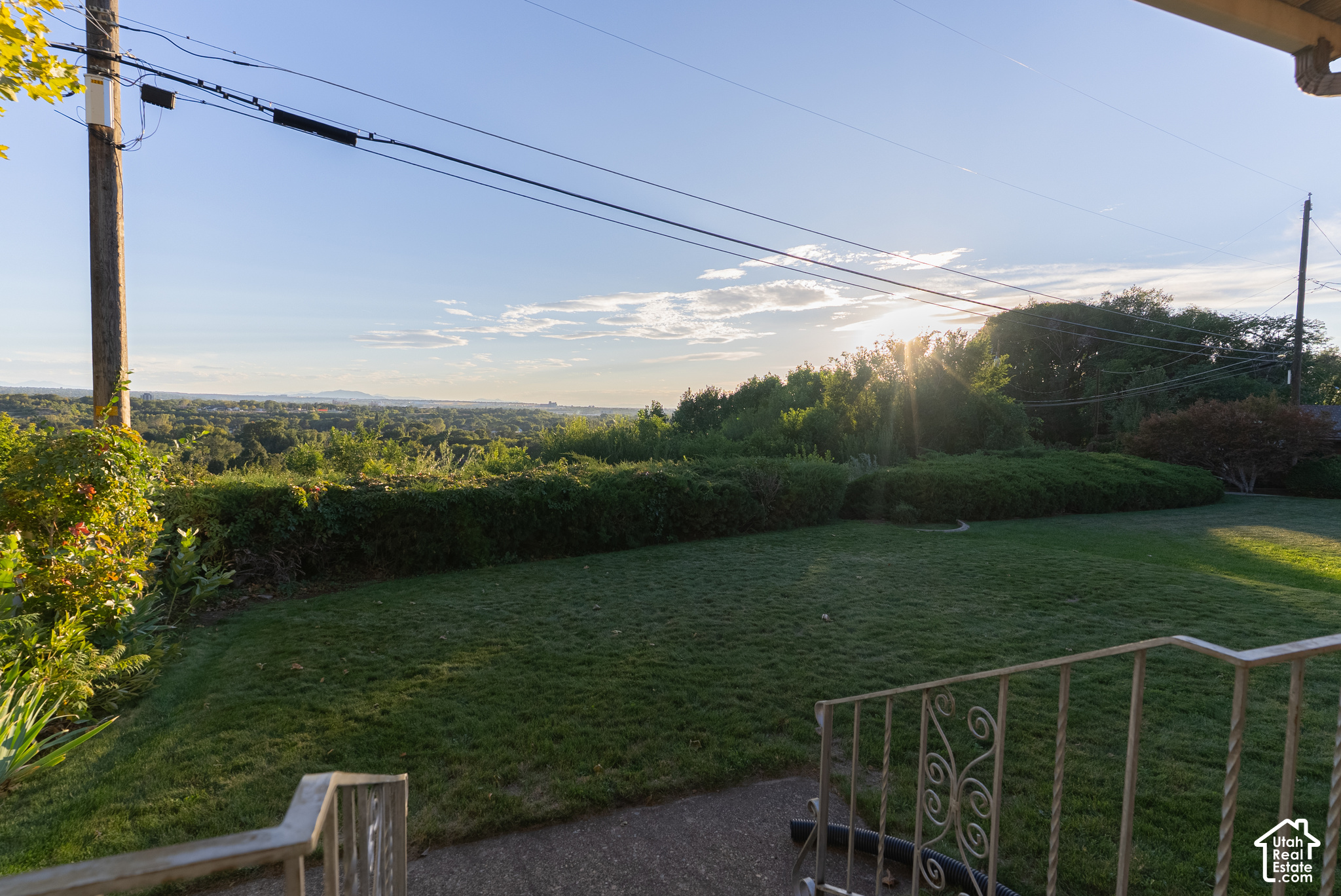 main property photo 27