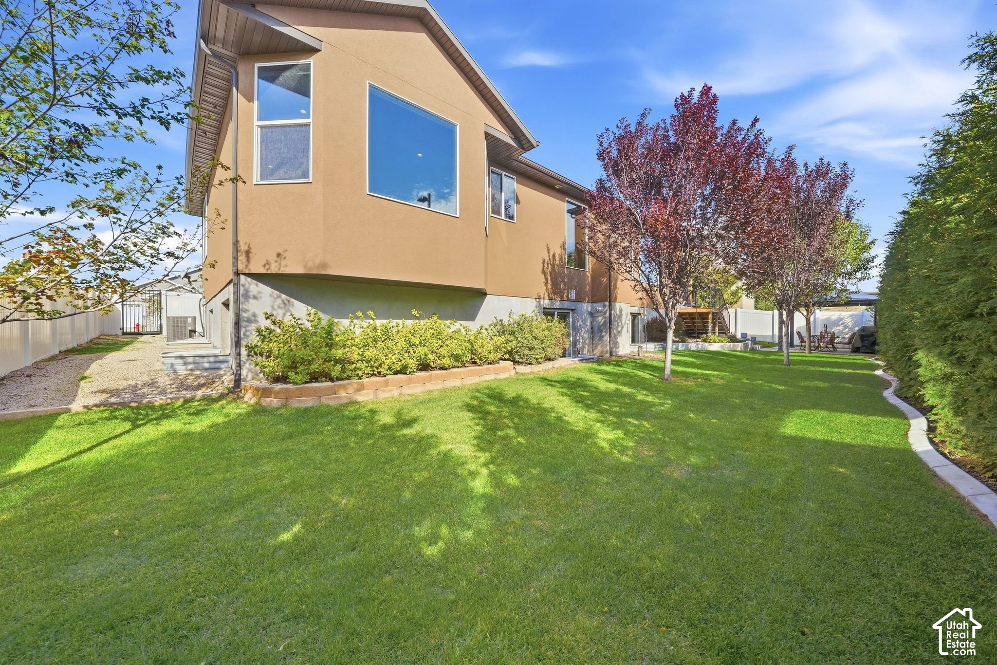 main property photo 54