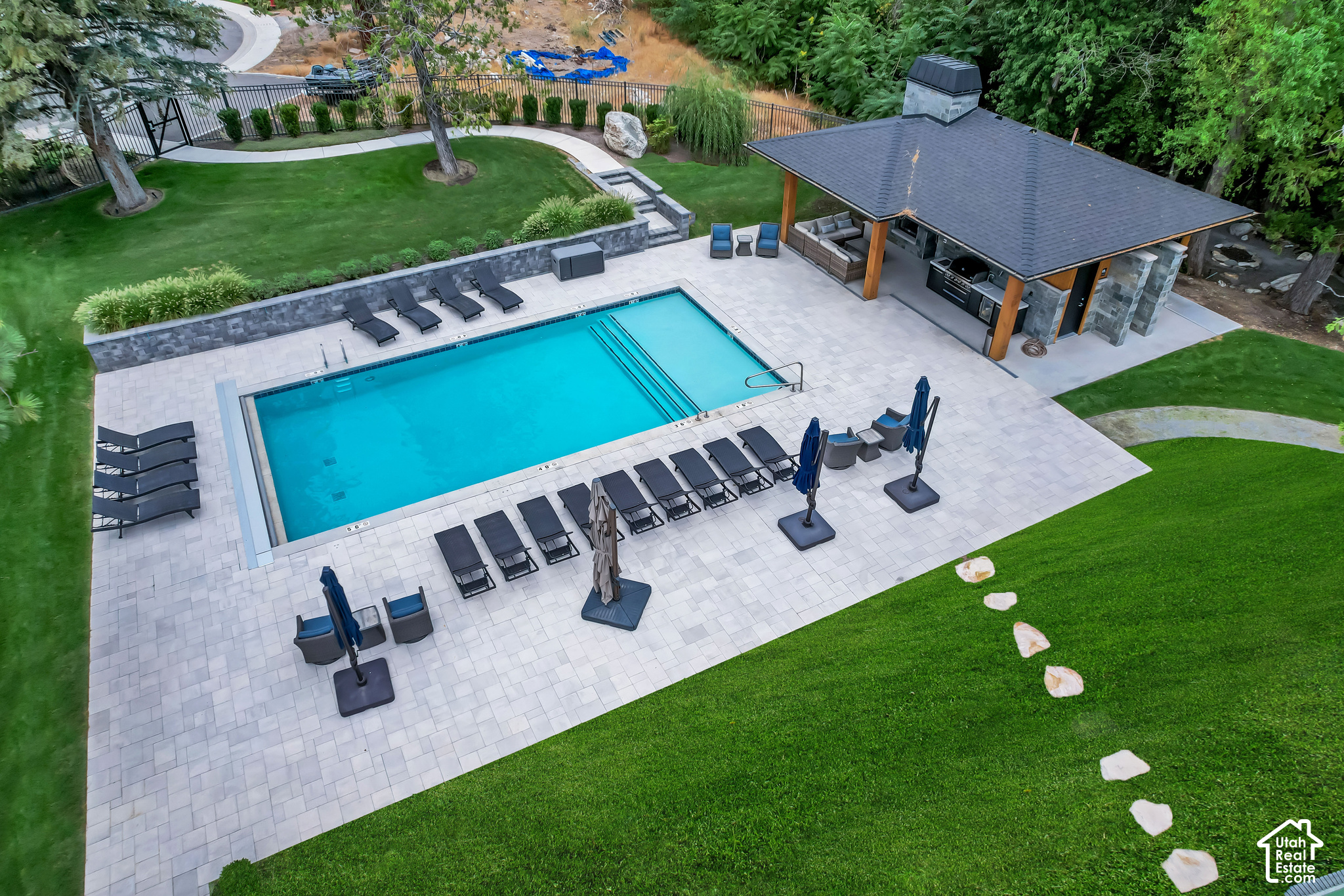 main property photo 56