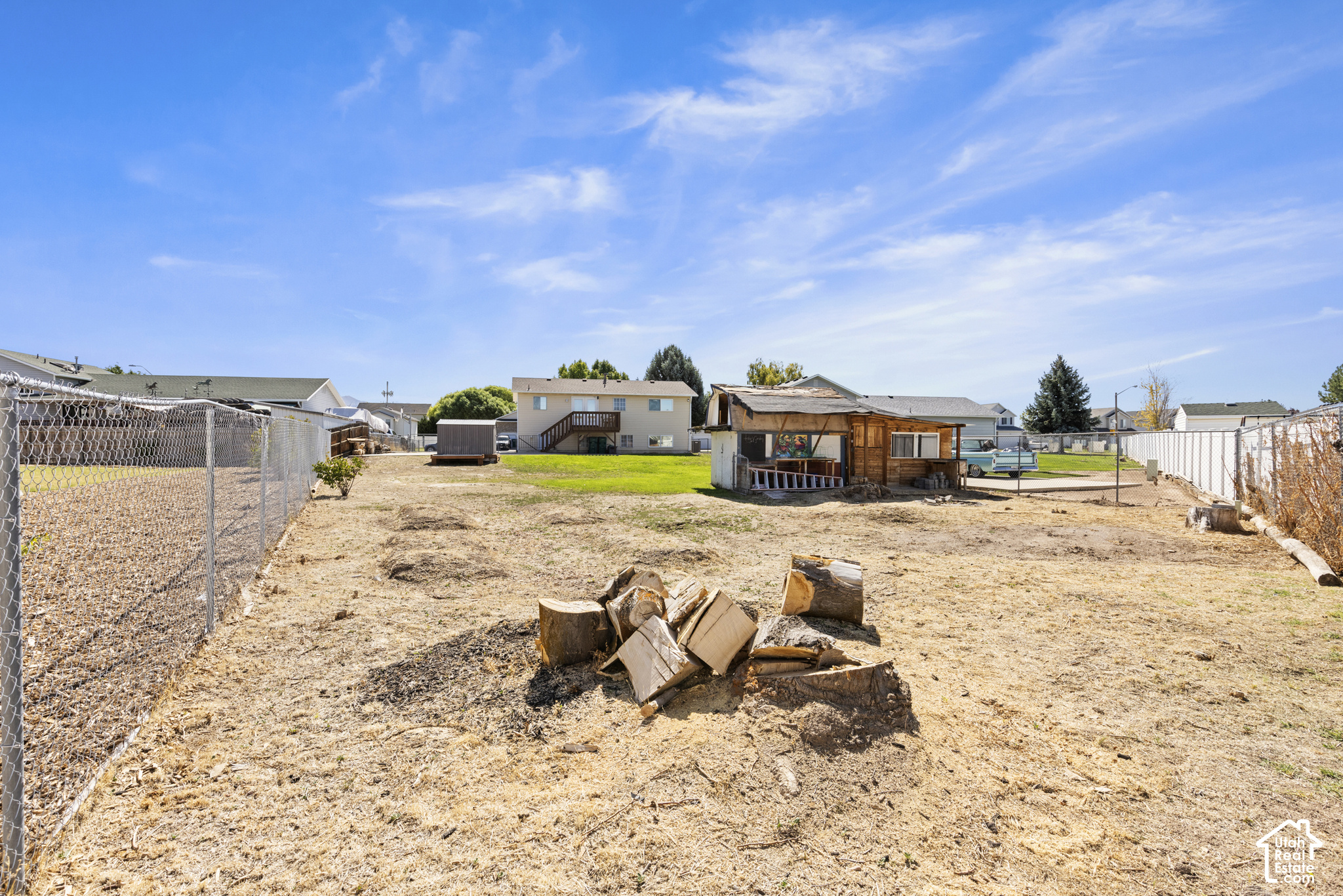 main property photo 29