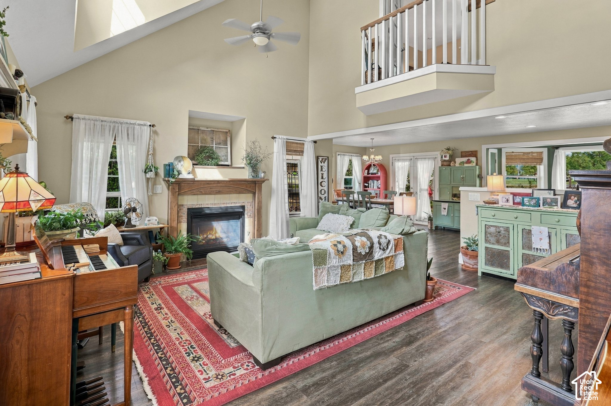 main property photo 8