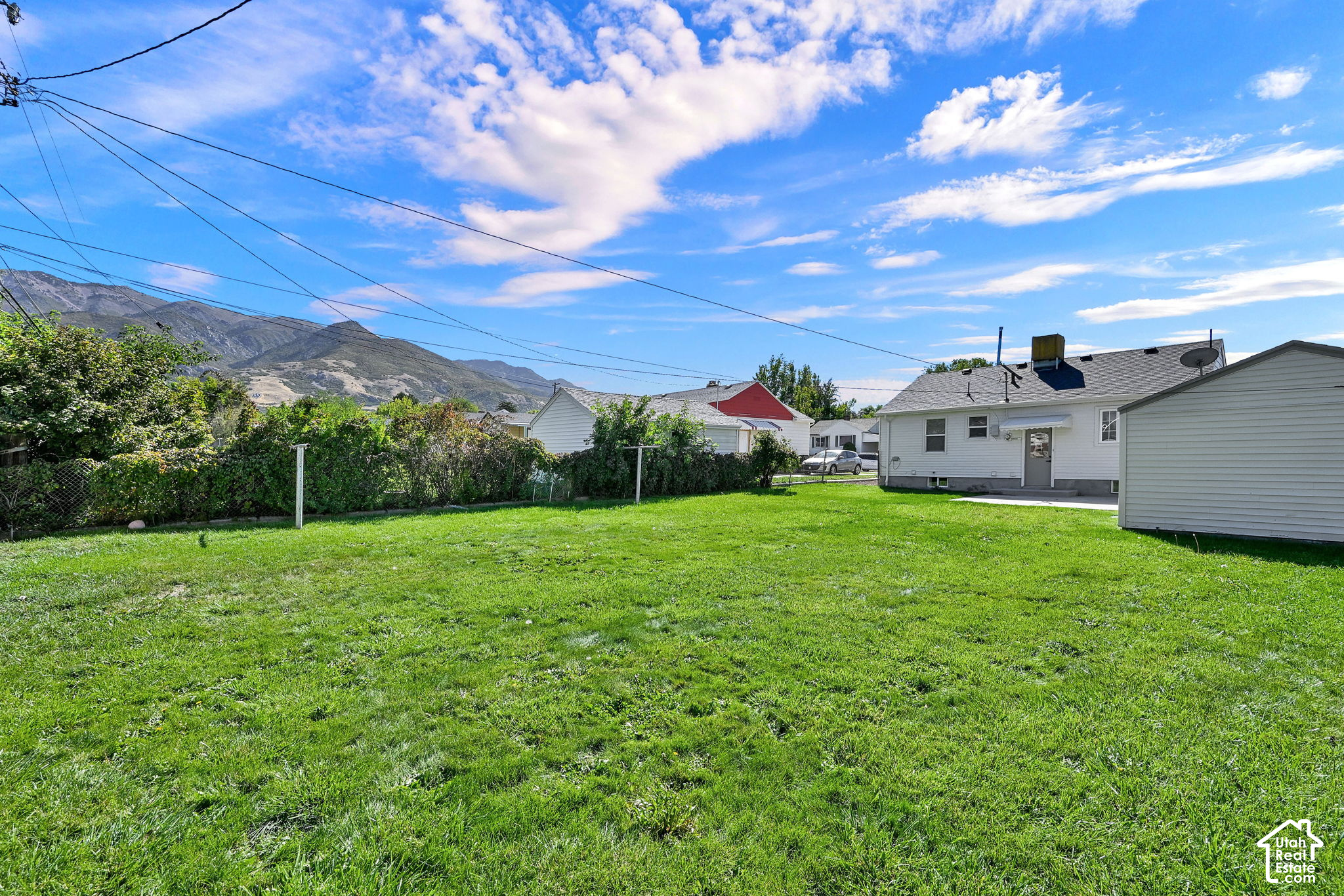 main property photo 5