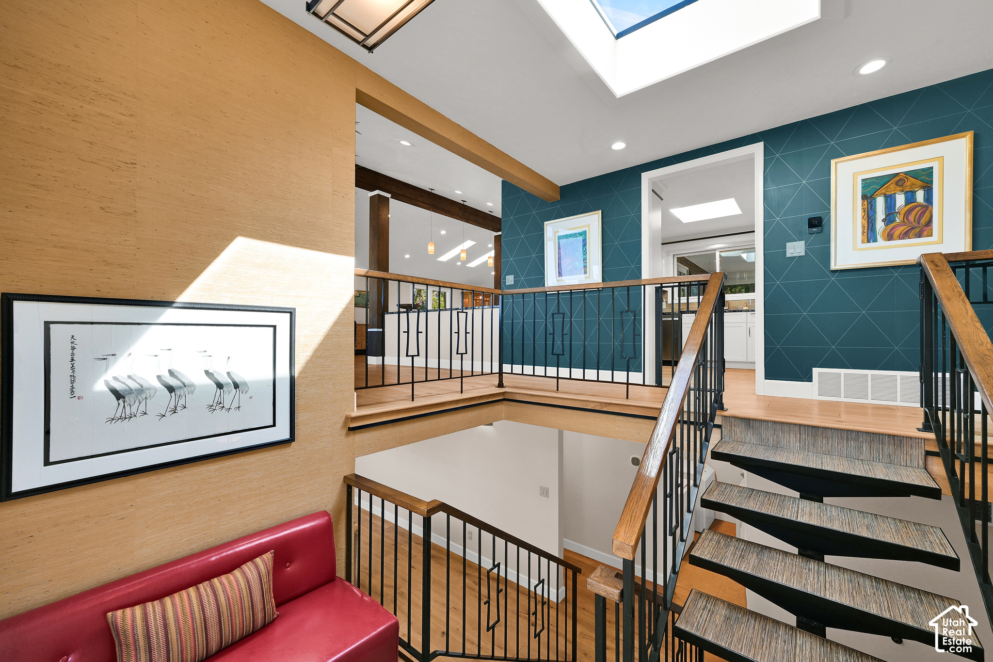main property photo 11