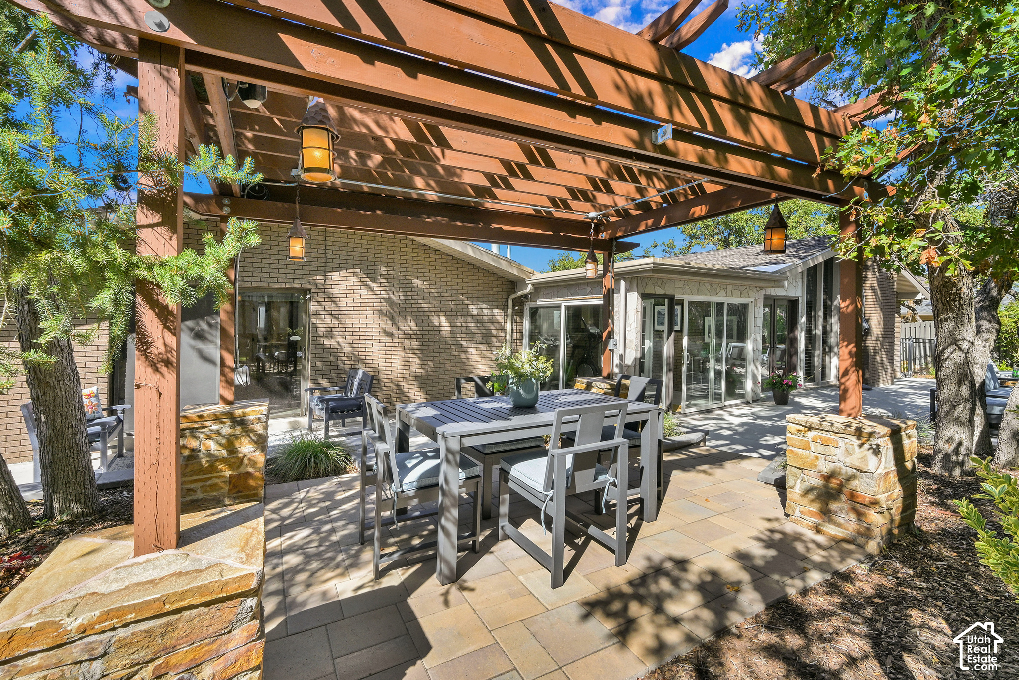 main property photo 47