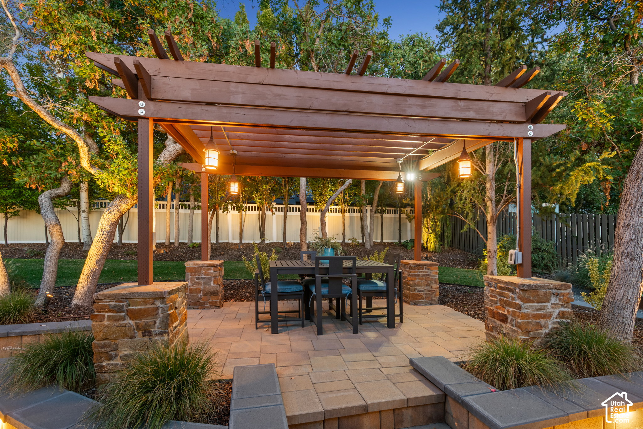 main property photo 49
