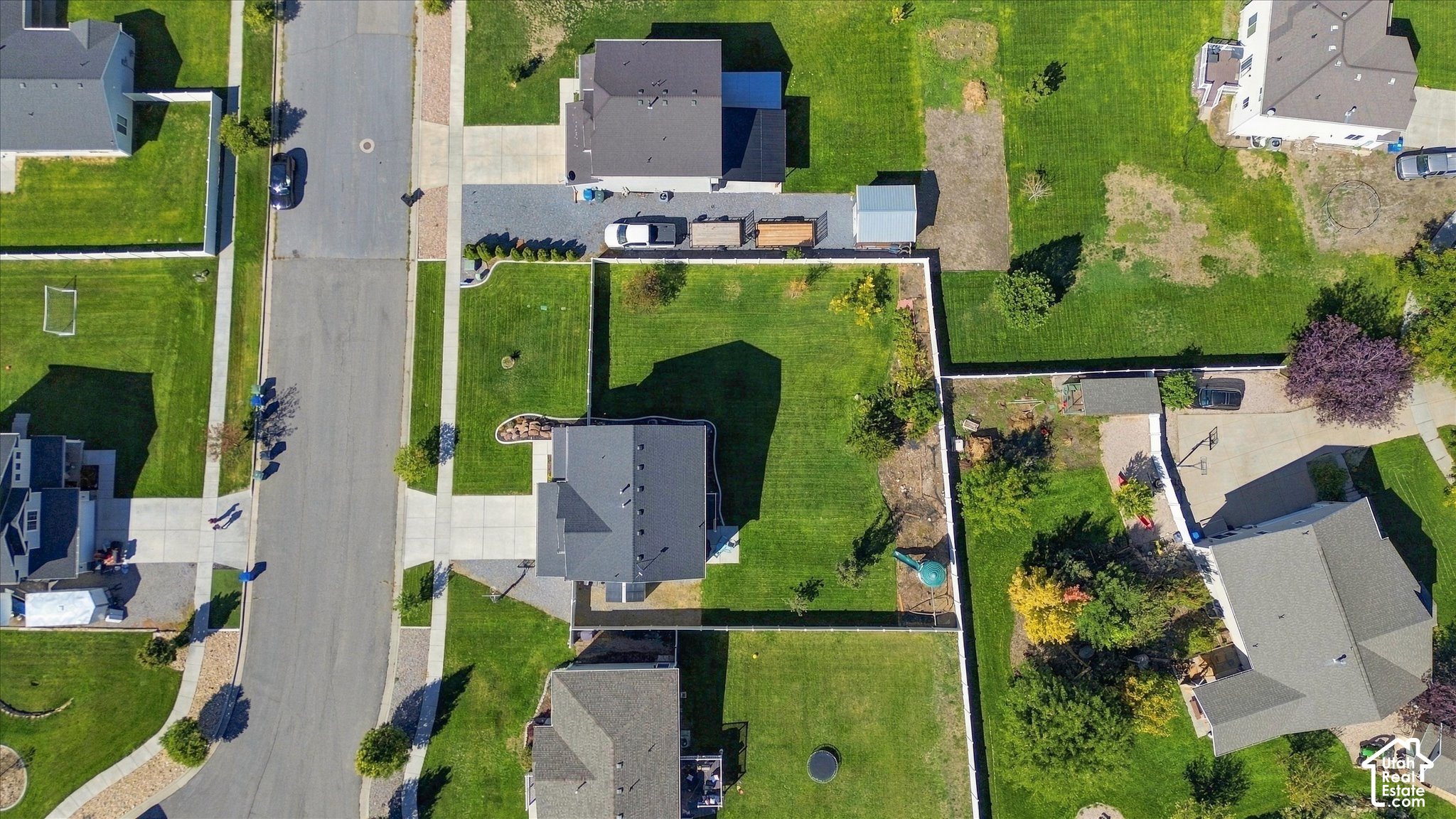 main property photo 70