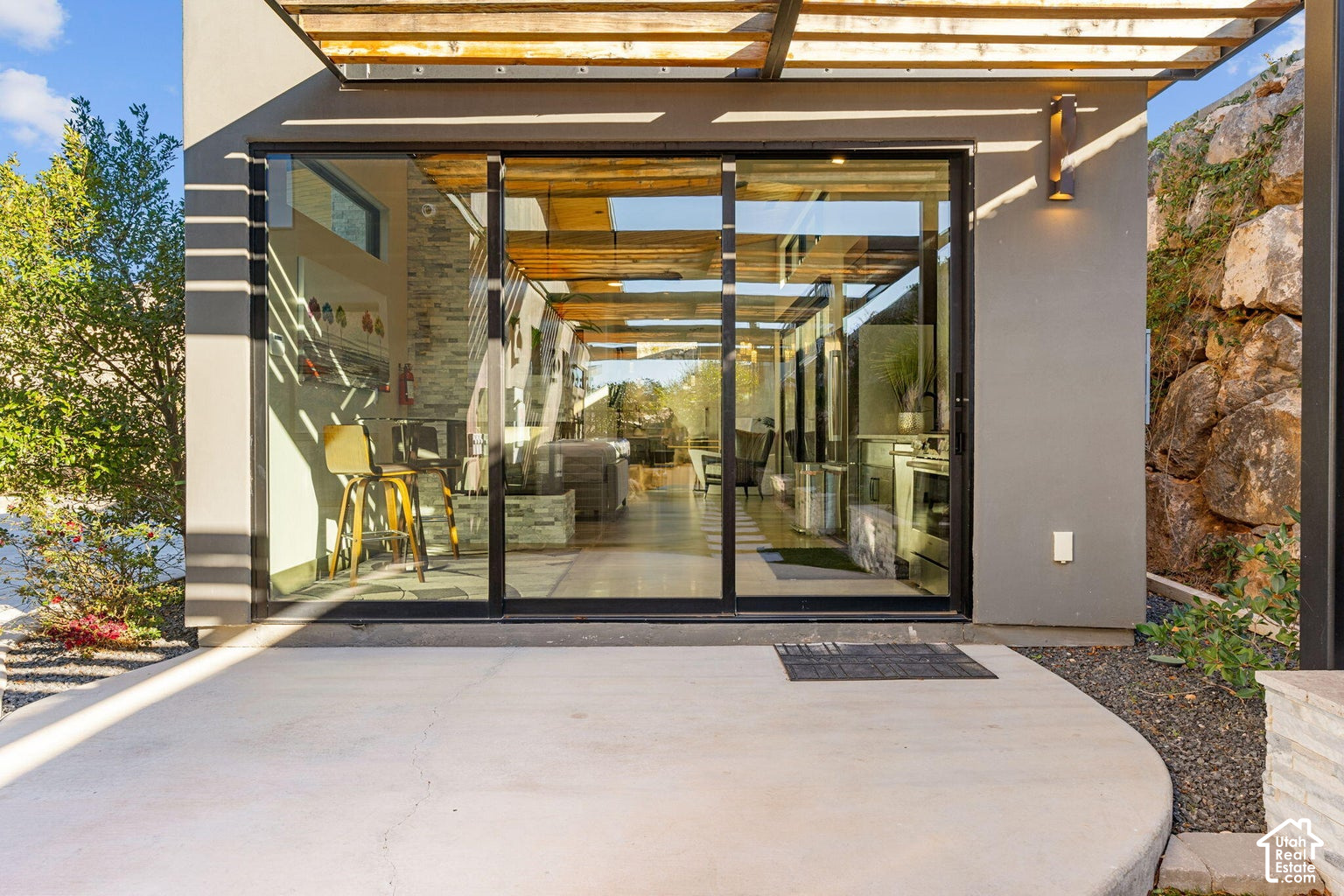 main property photo 54