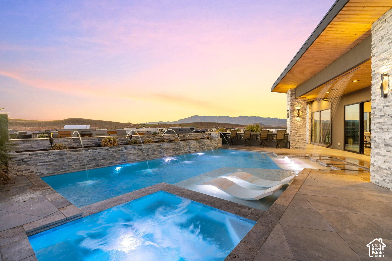 main property photo 78