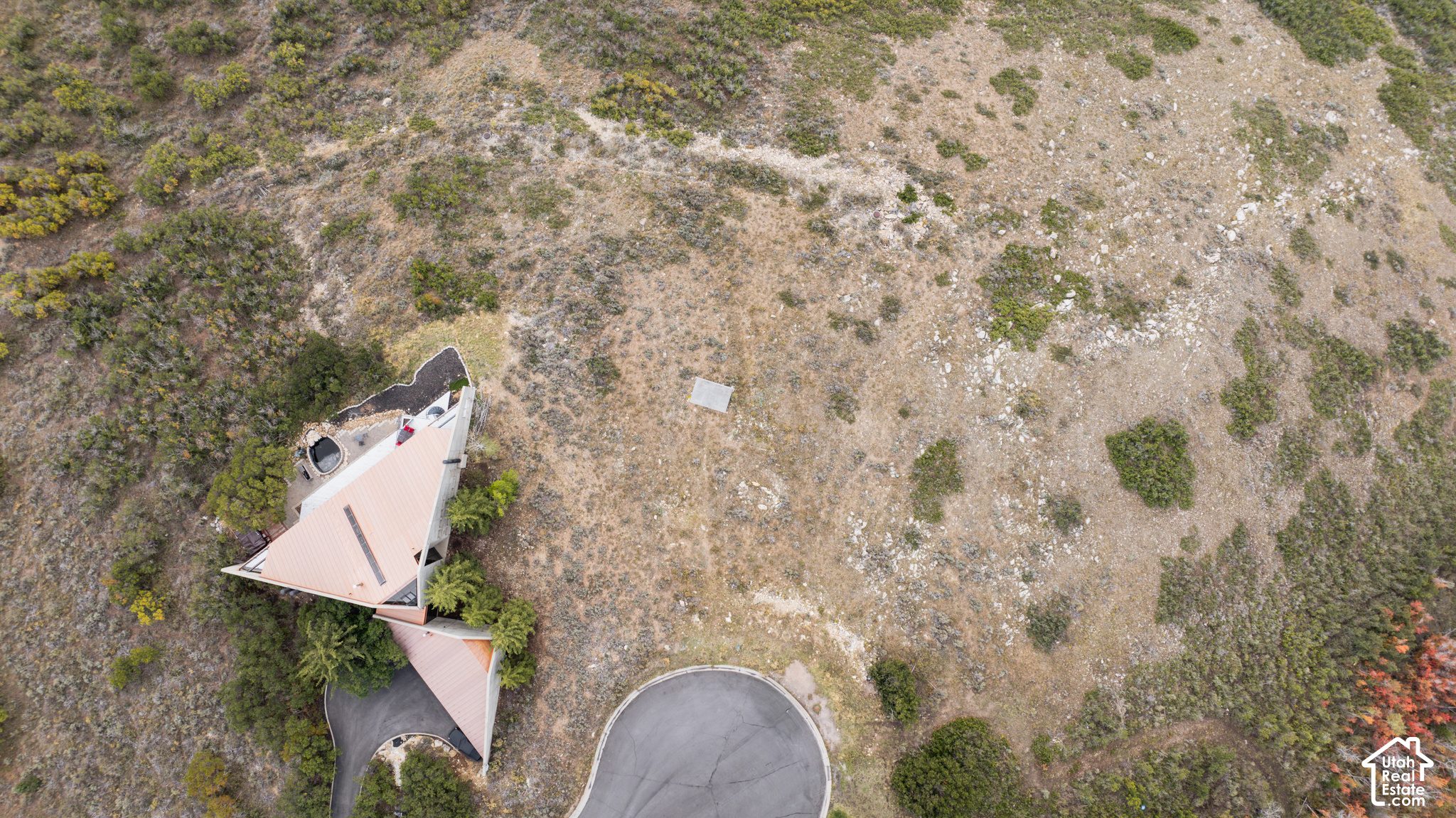 main property photo 18