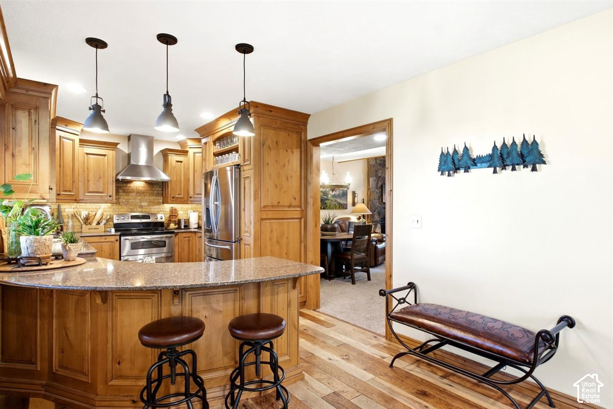main property photo 6