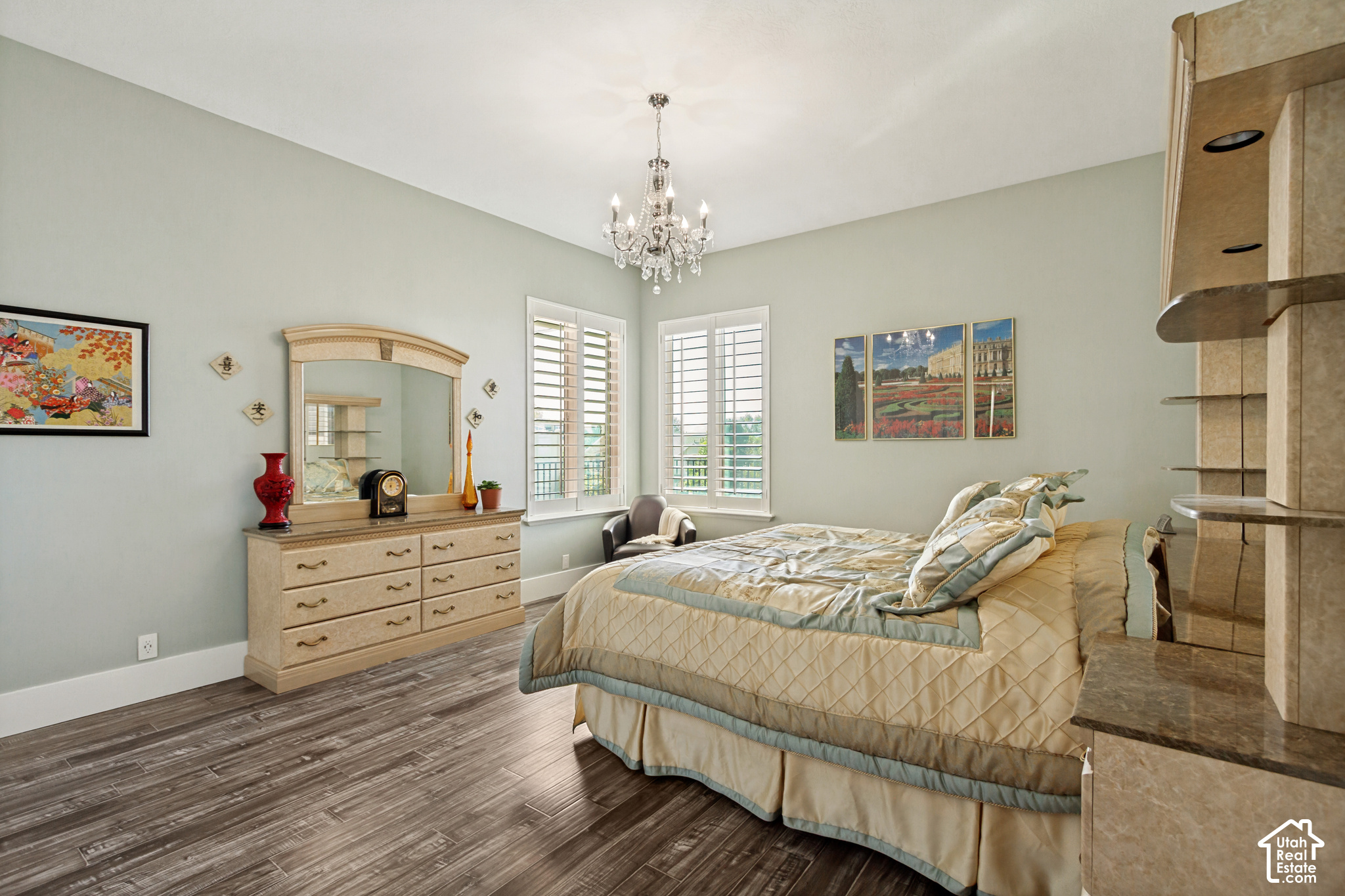 main property photo 54