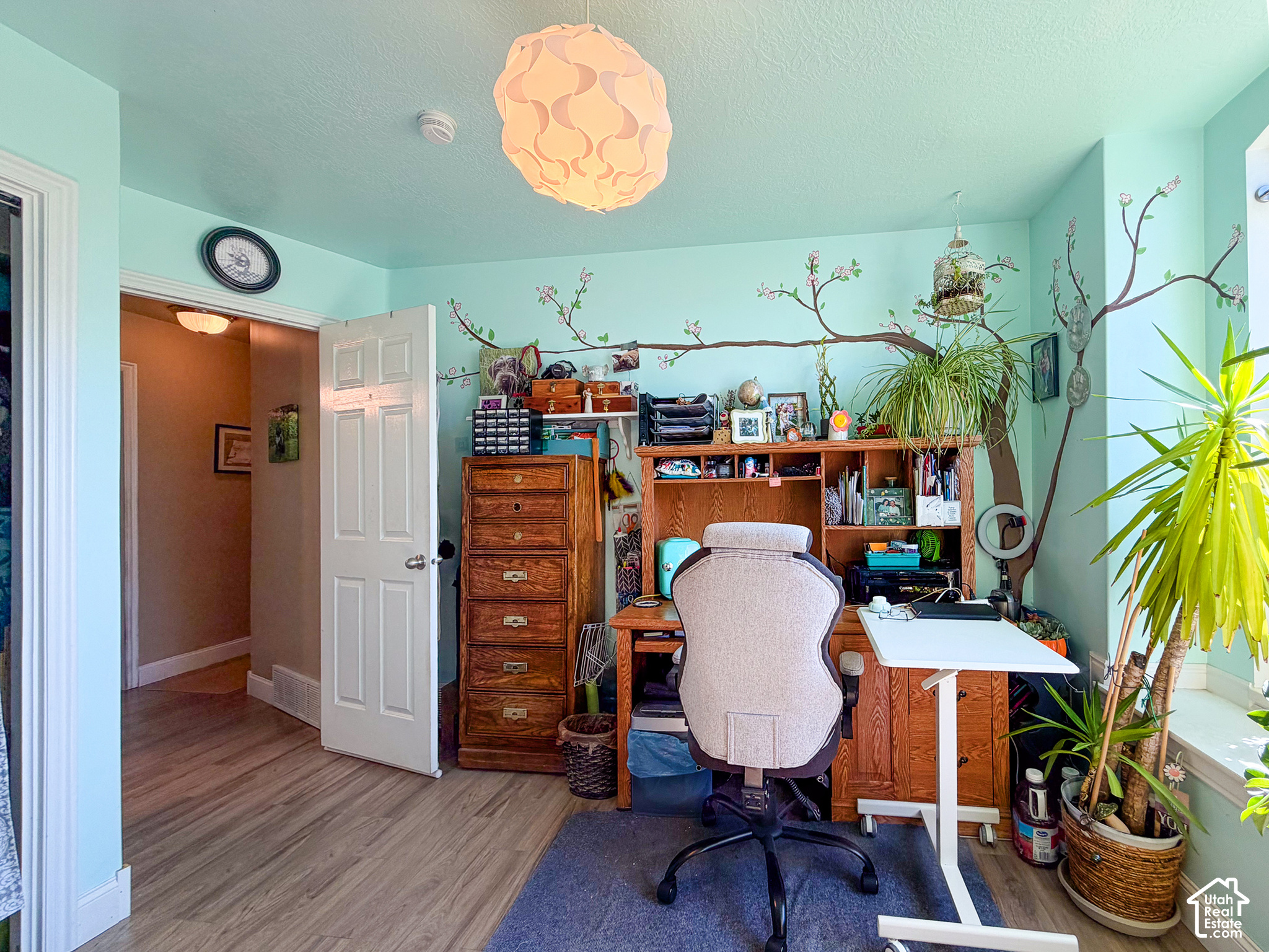 main property photo 18