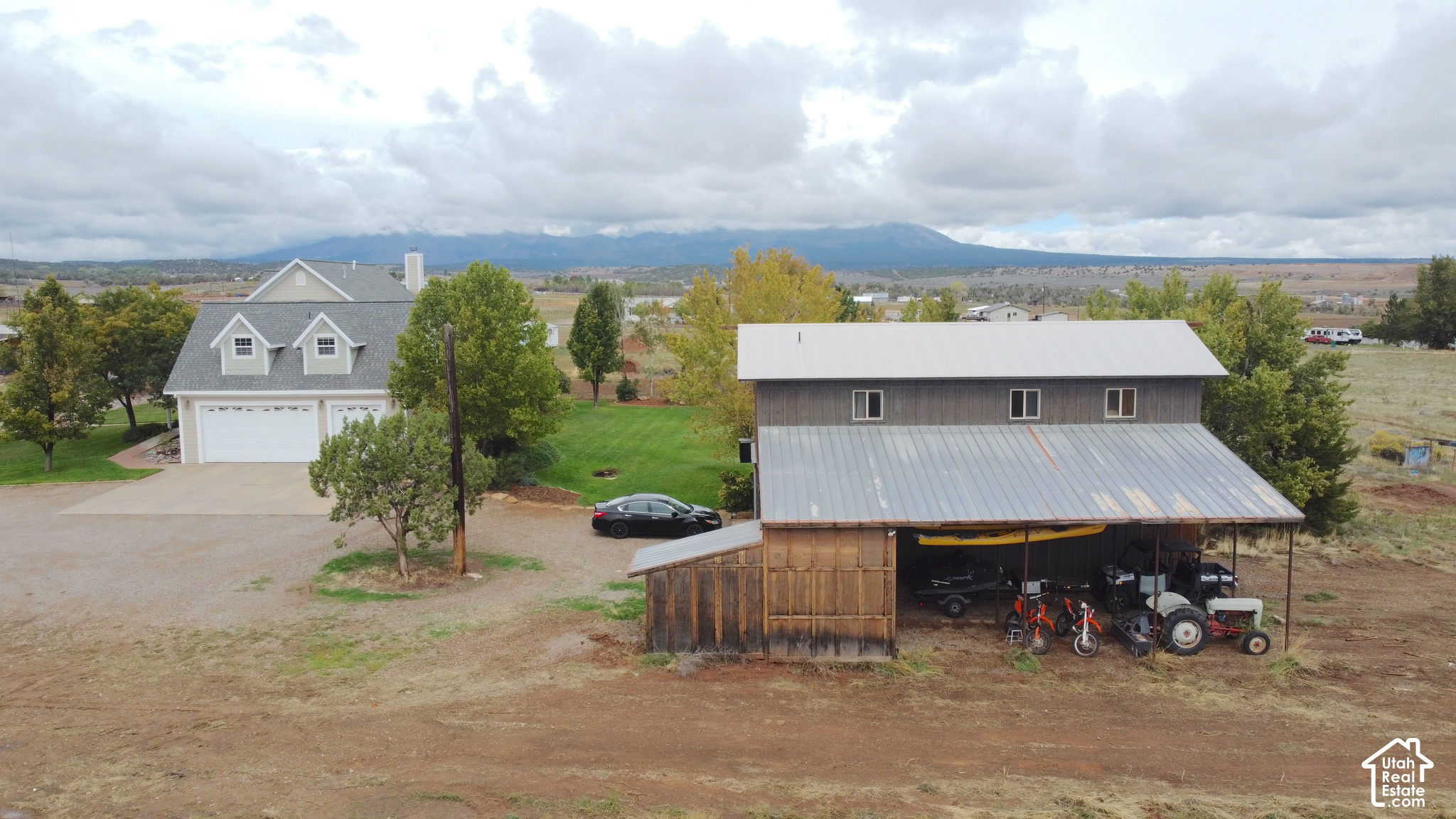 main property photo 58