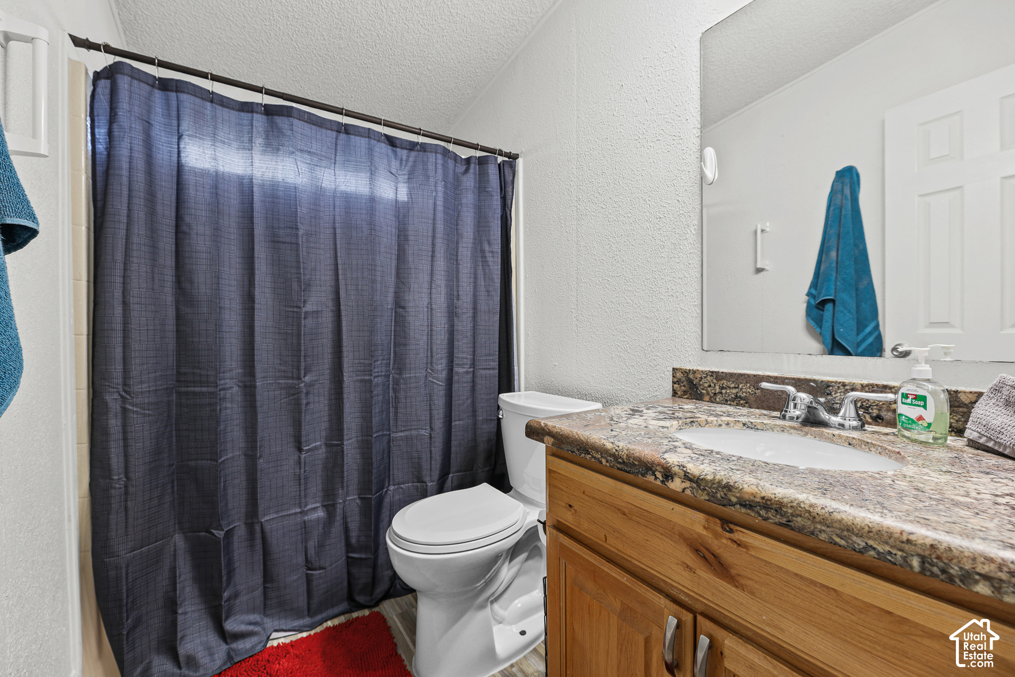 main property photo 16