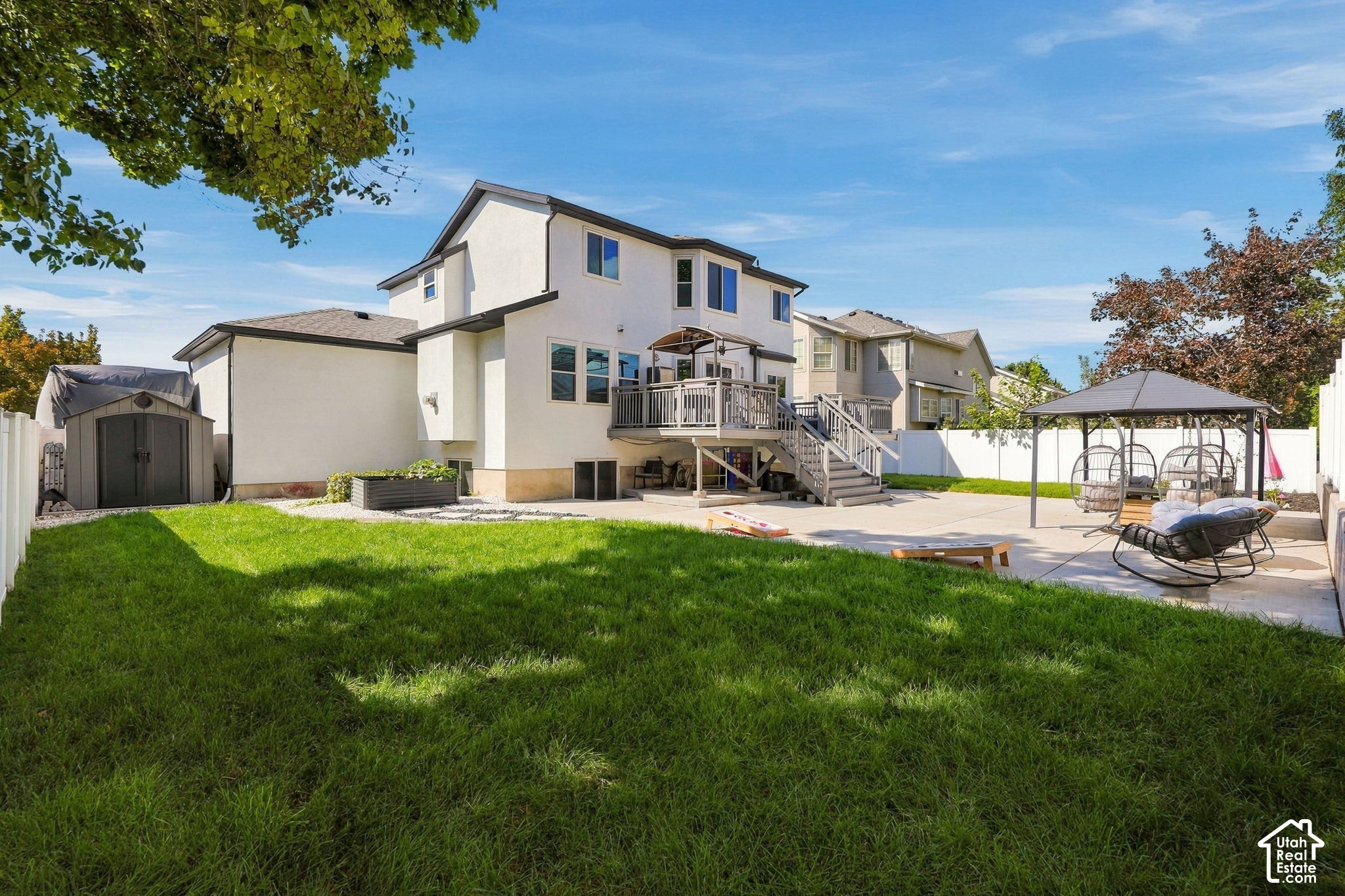 main property photo 44