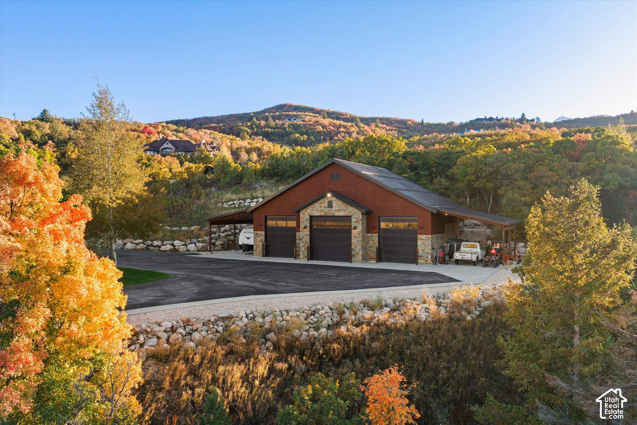 main property photo 66