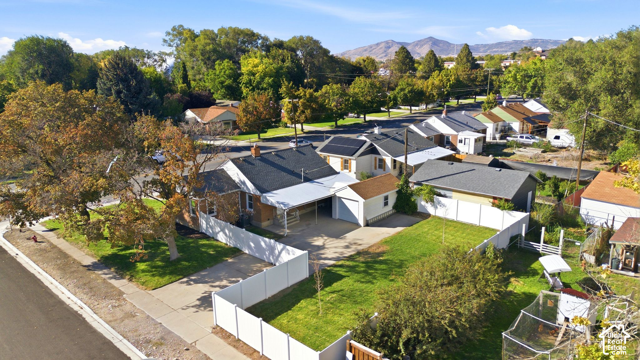 main property photo 41